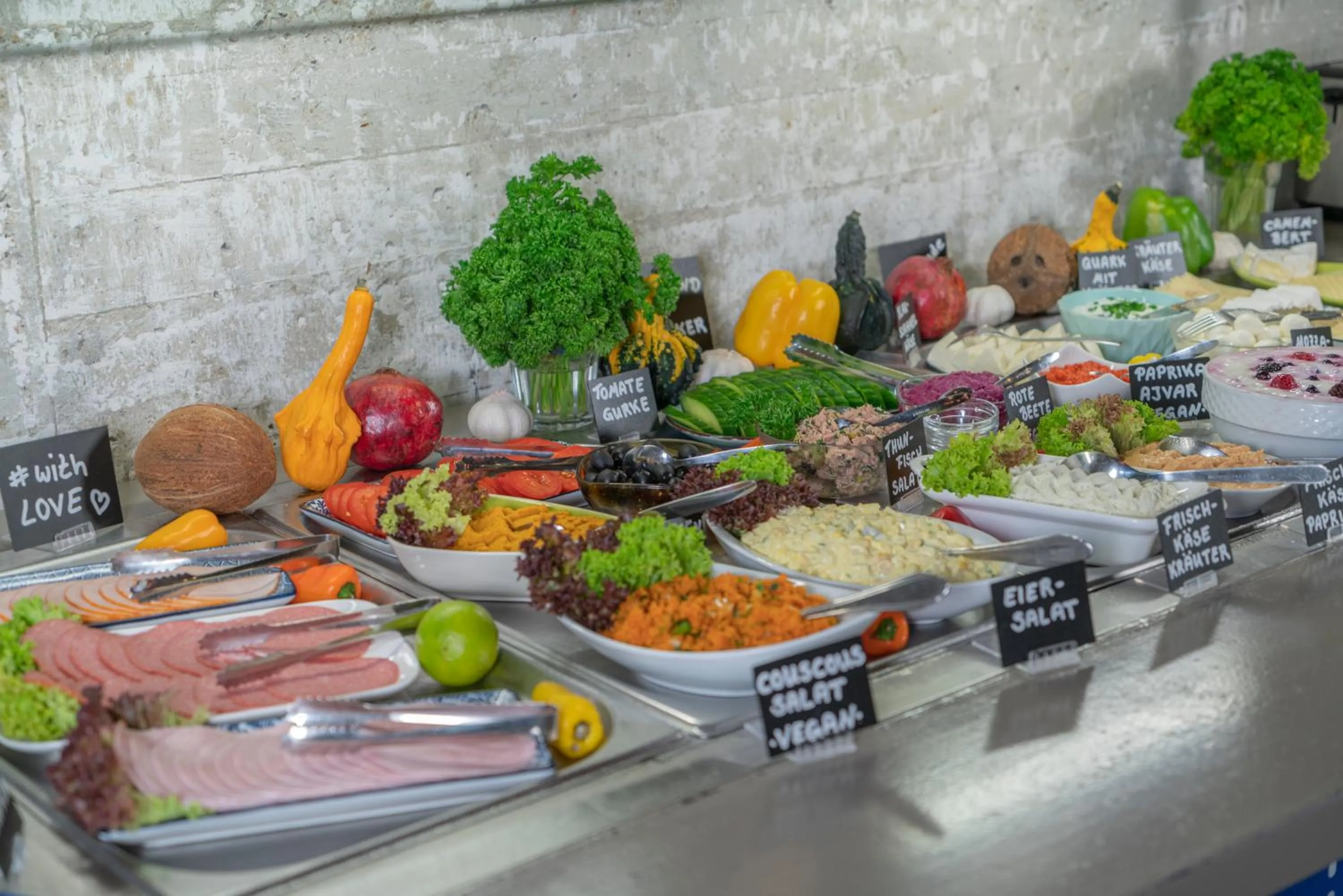 Breakfast in BIG MAMA Berlin