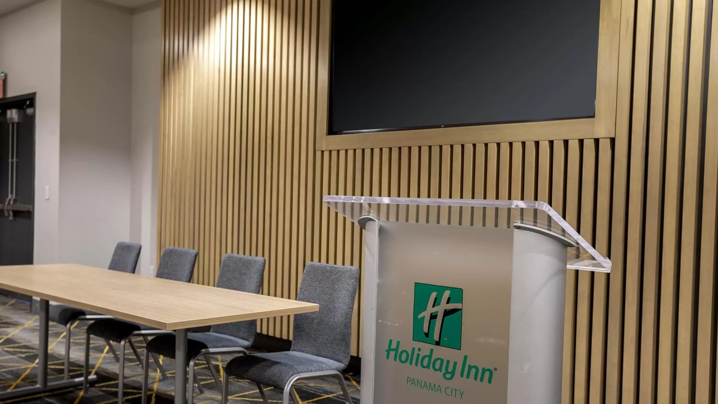 Meeting/conference room in Holiday Inn Panama City, an IHG Hotel