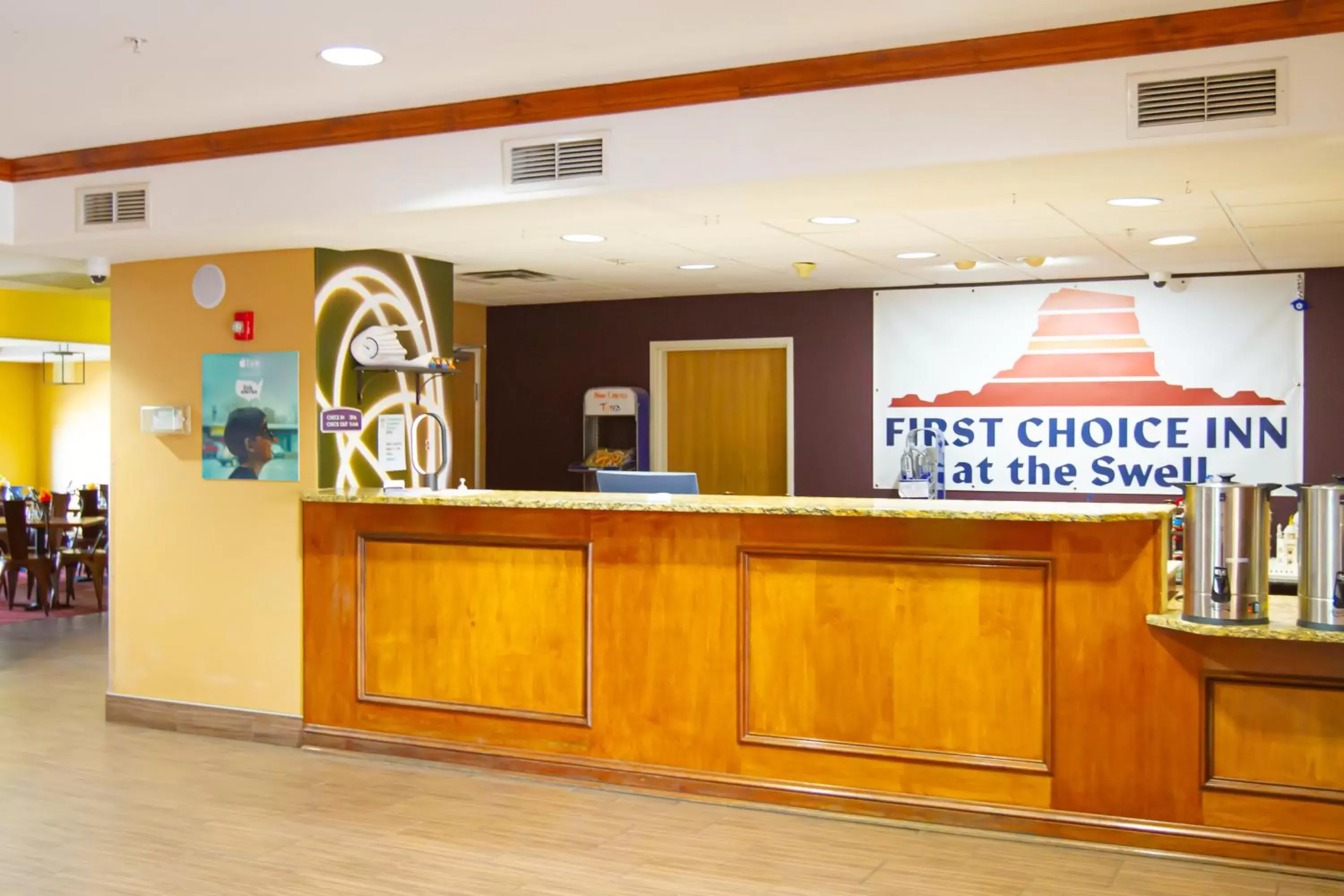 Lobby/Reception in First Choice Inns at the Swell