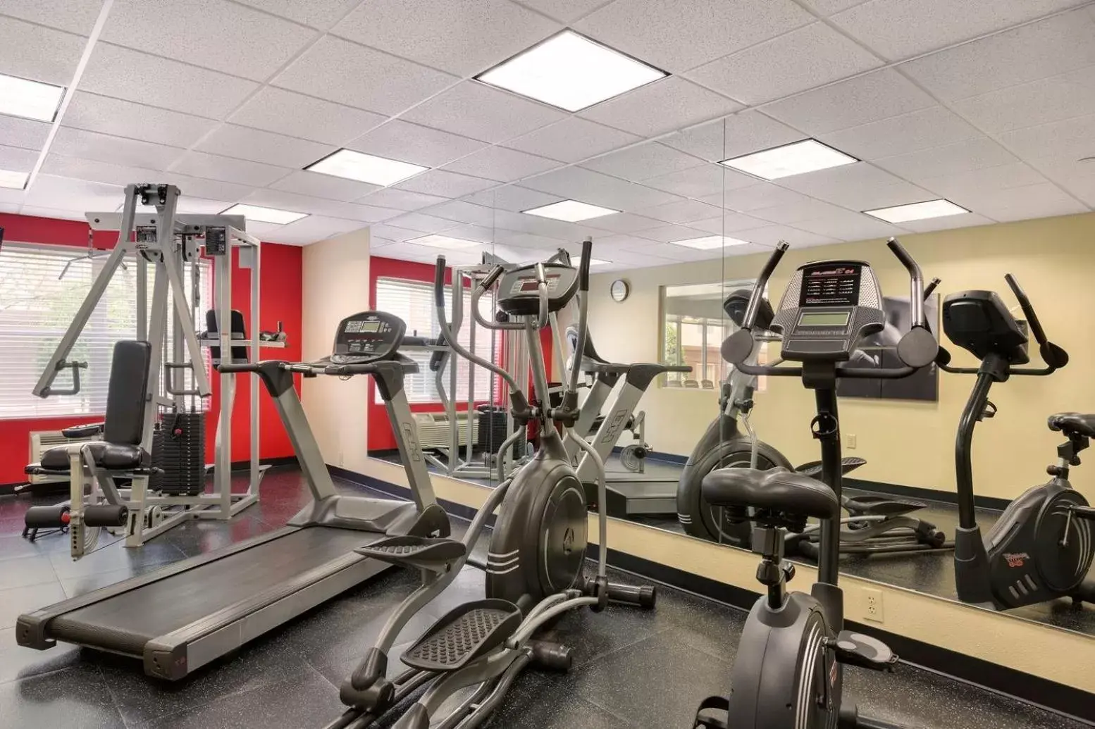 Fitness centre/facilities, Fitness Center/Facilities in Country Inn & Suites by Radisson, Chester, VA