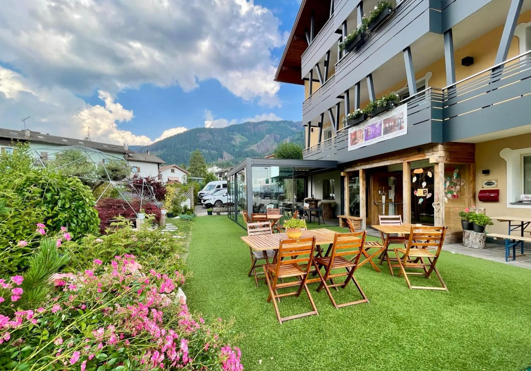 Garden in Negritella Sweet Hotel