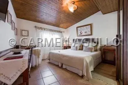 Photo of the whole room, Bed in Posada el Campanario