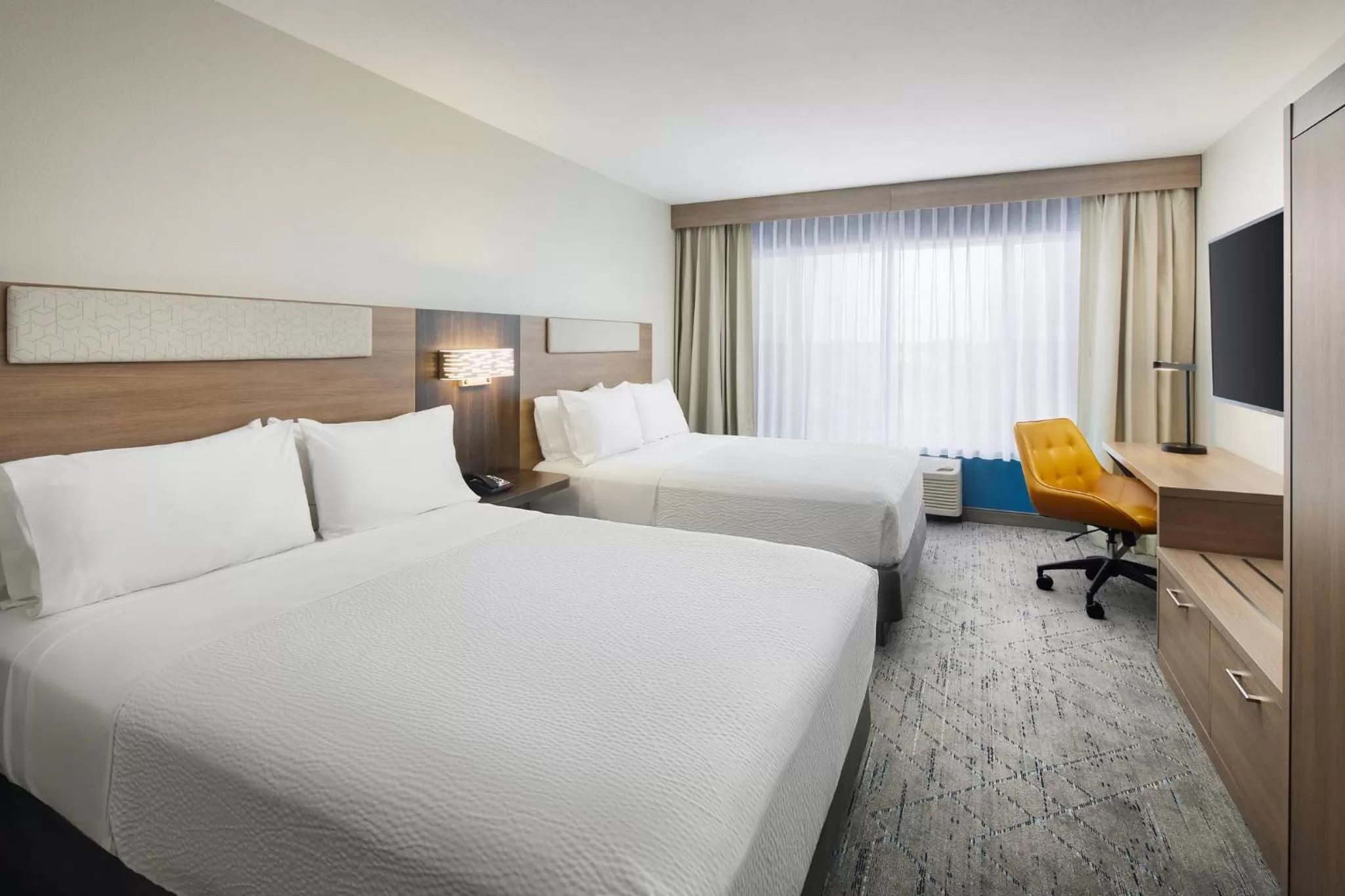 Photo of the whole room, Bed in Holiday Inn Express Hotel & Suites Port St. Lucie West by IHG