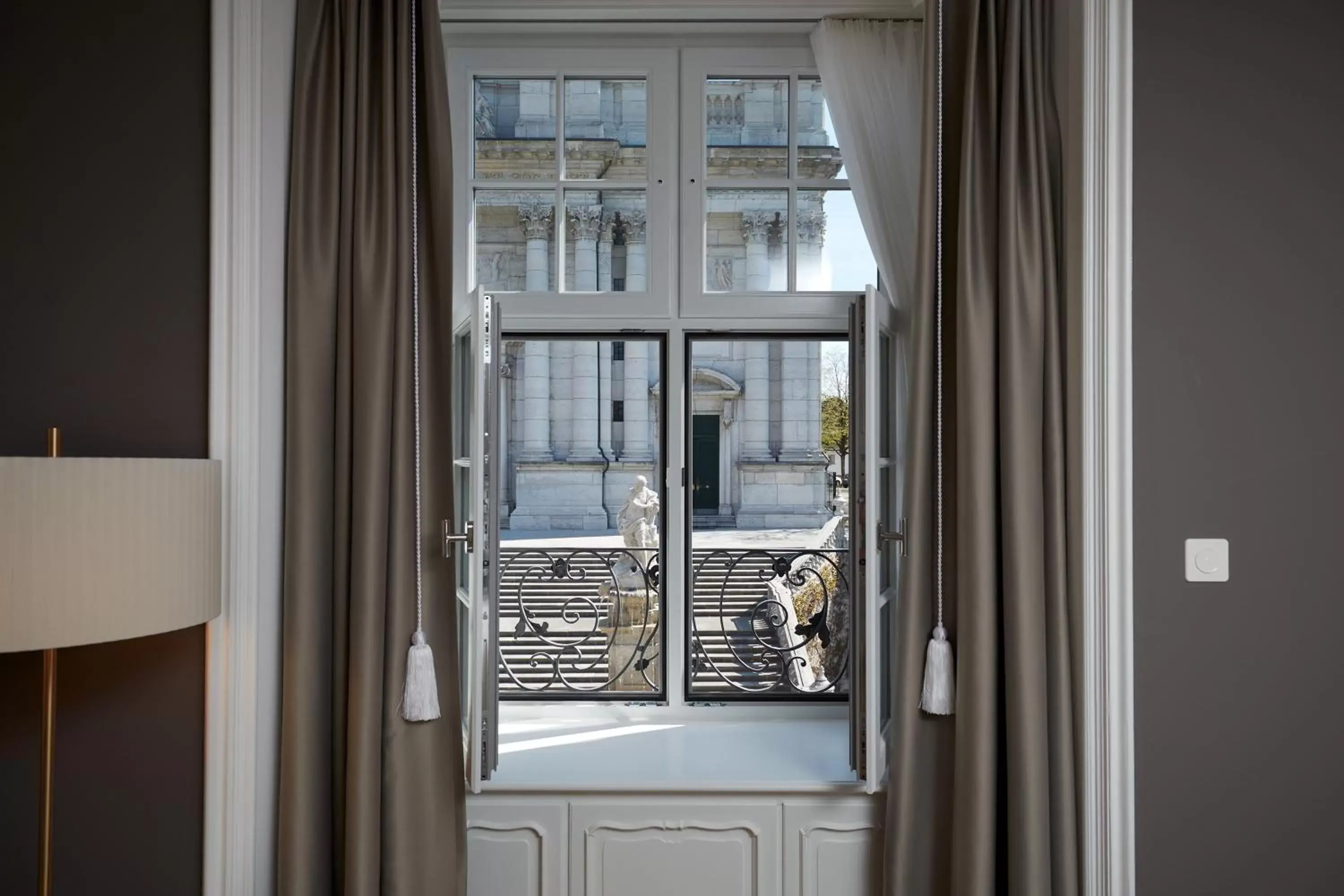 City view, View in Boutique Hotel La Couronne