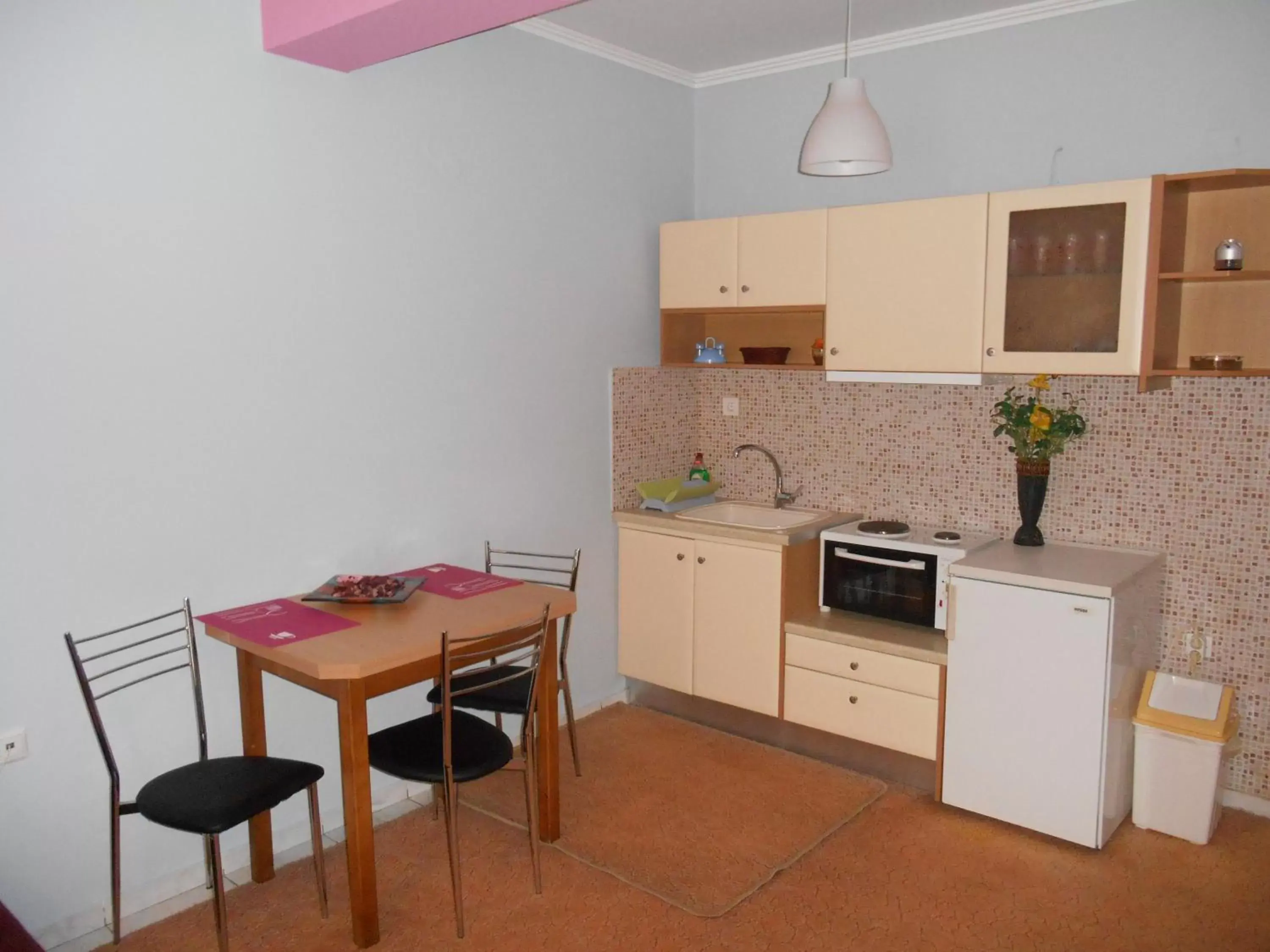 Kitchen or kitchenette, Kitchen/Kitchenette in Hotel Vasilis