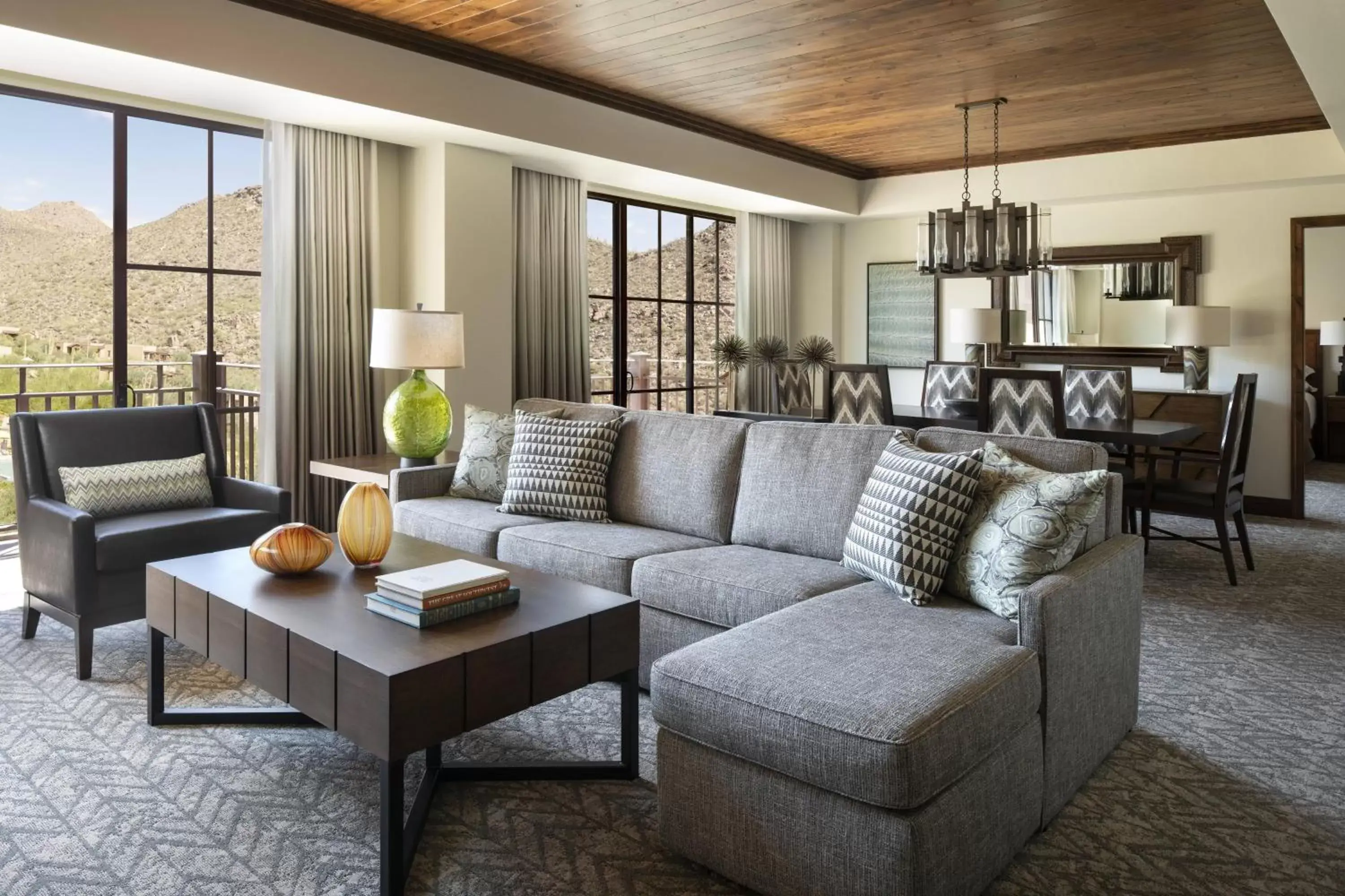 Photo of the whole room, Seating Area in The Ritz-Carlton, Dove Mountain