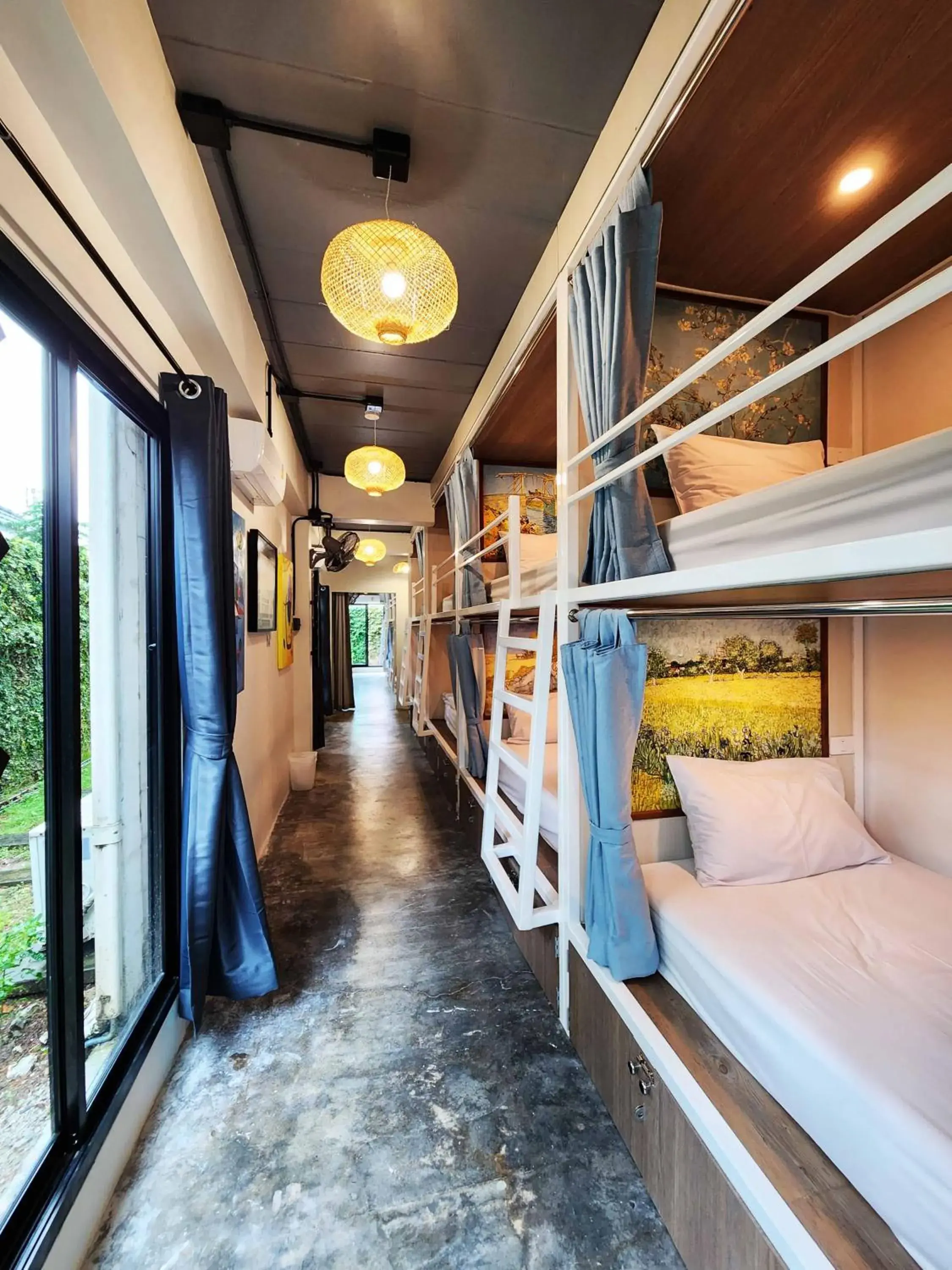 Bunk Bed in Baan Mai Kradan