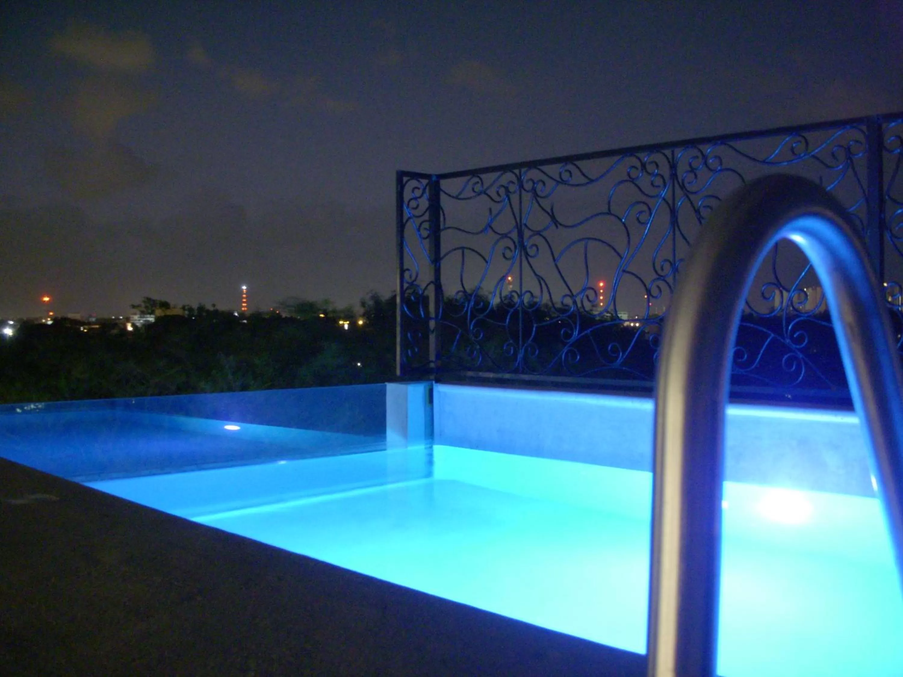 Swimming pool in Villa Antilope