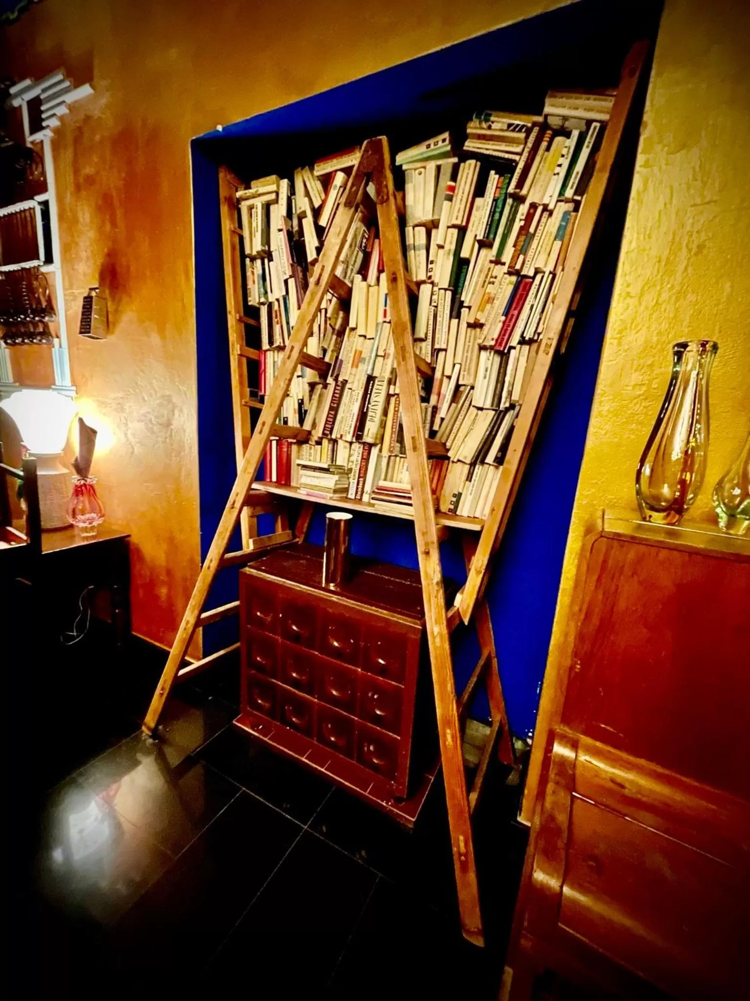 HARABURDI® Recyclart Hotel