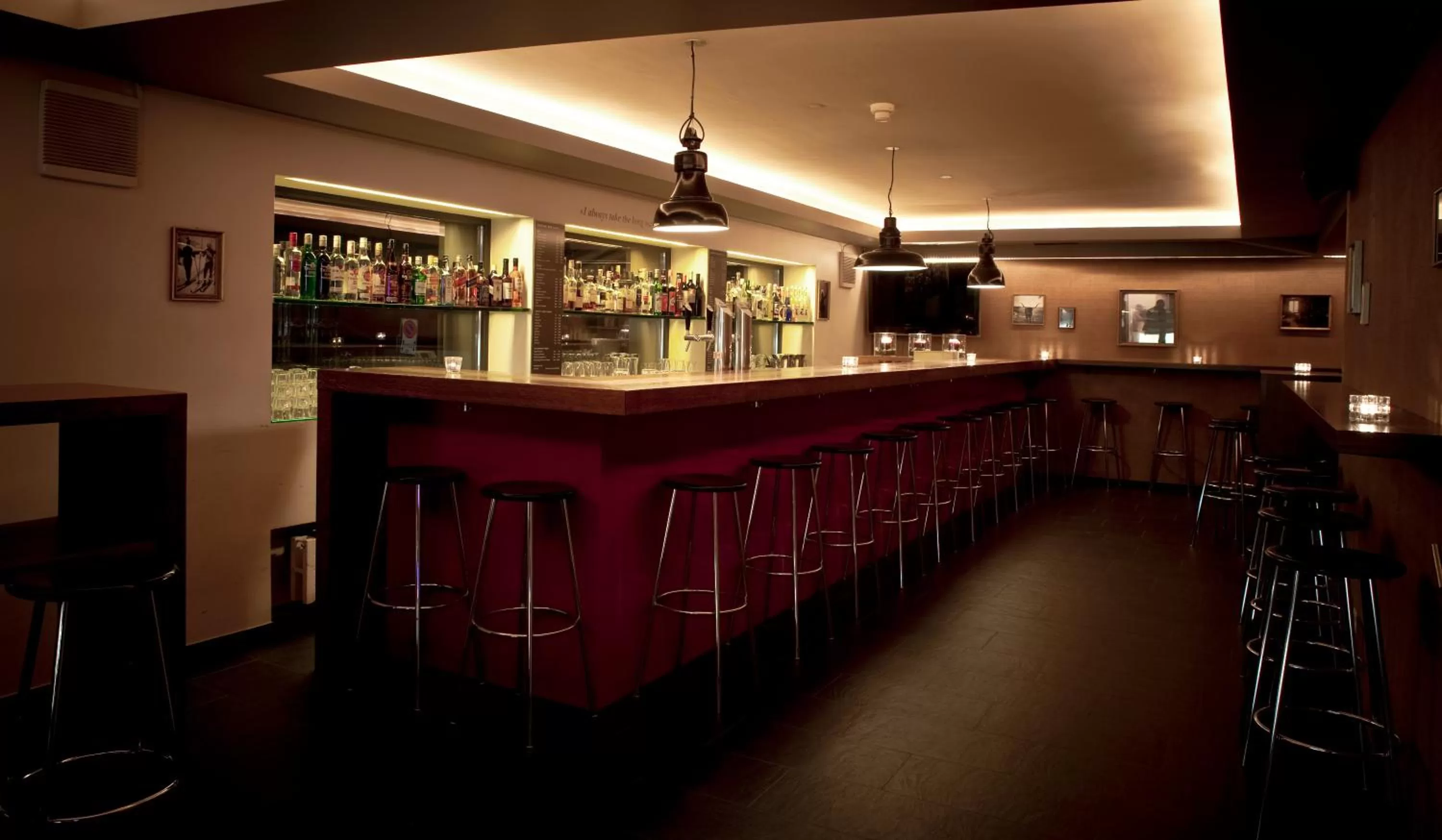 Lounge or bar in Arena Lodge