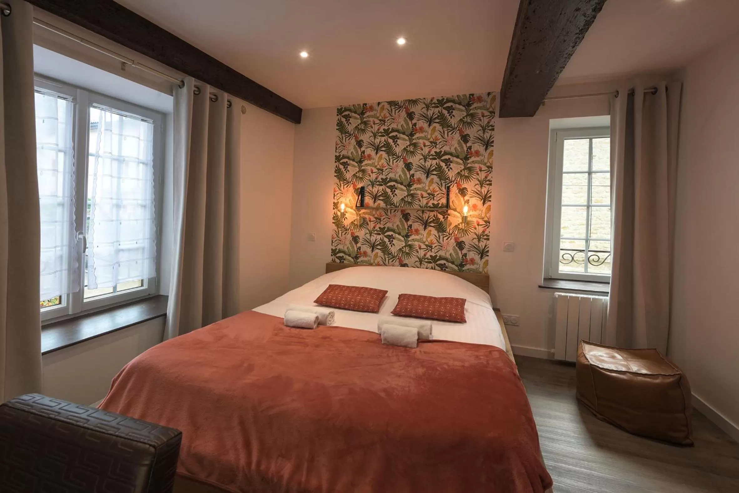 Bed in Hotel De La Croisée