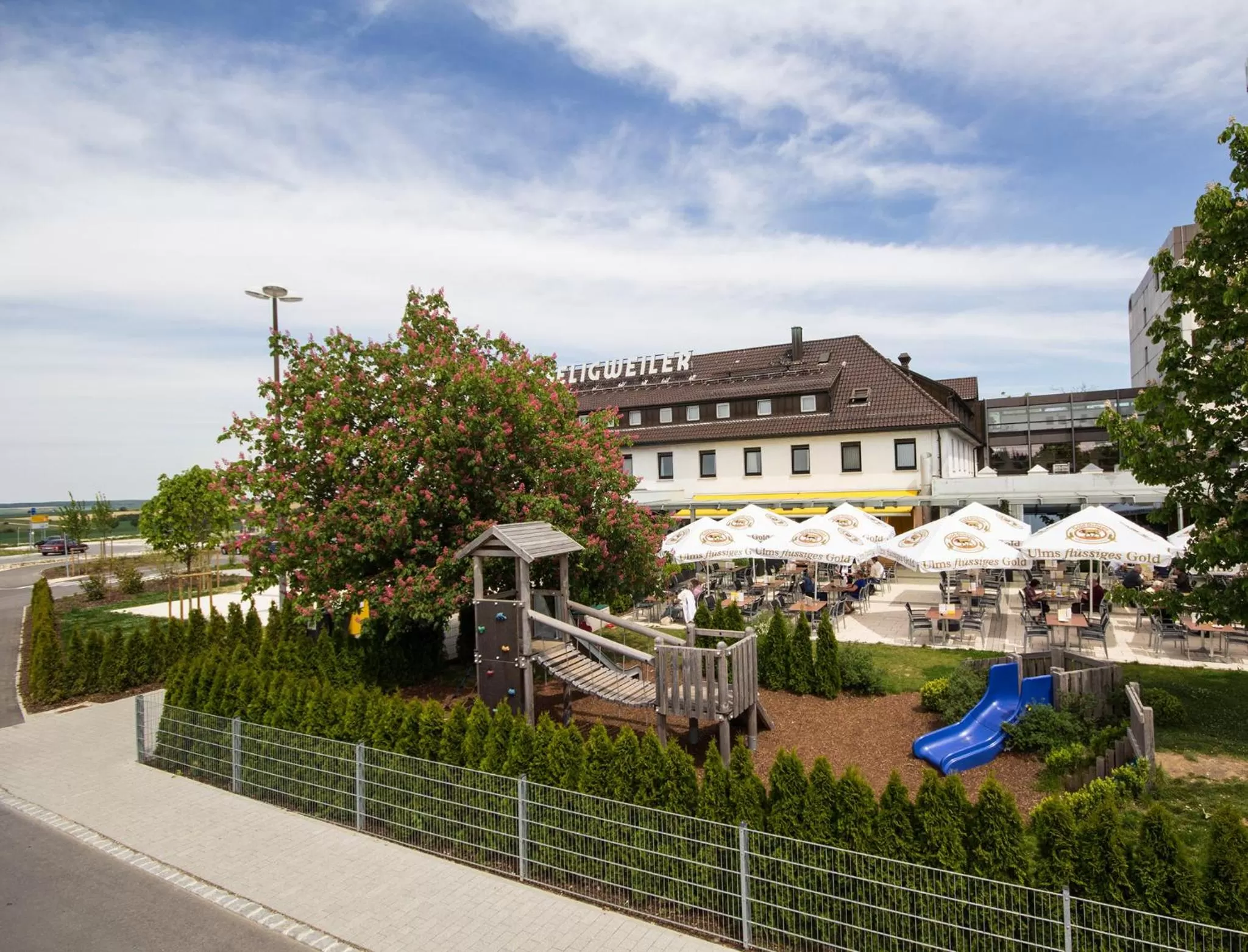 Property building in Seligweiler Hotel & Restaurant