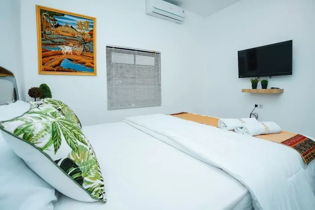 Bed in Kemang Eleven Bed in Kemang Eleven