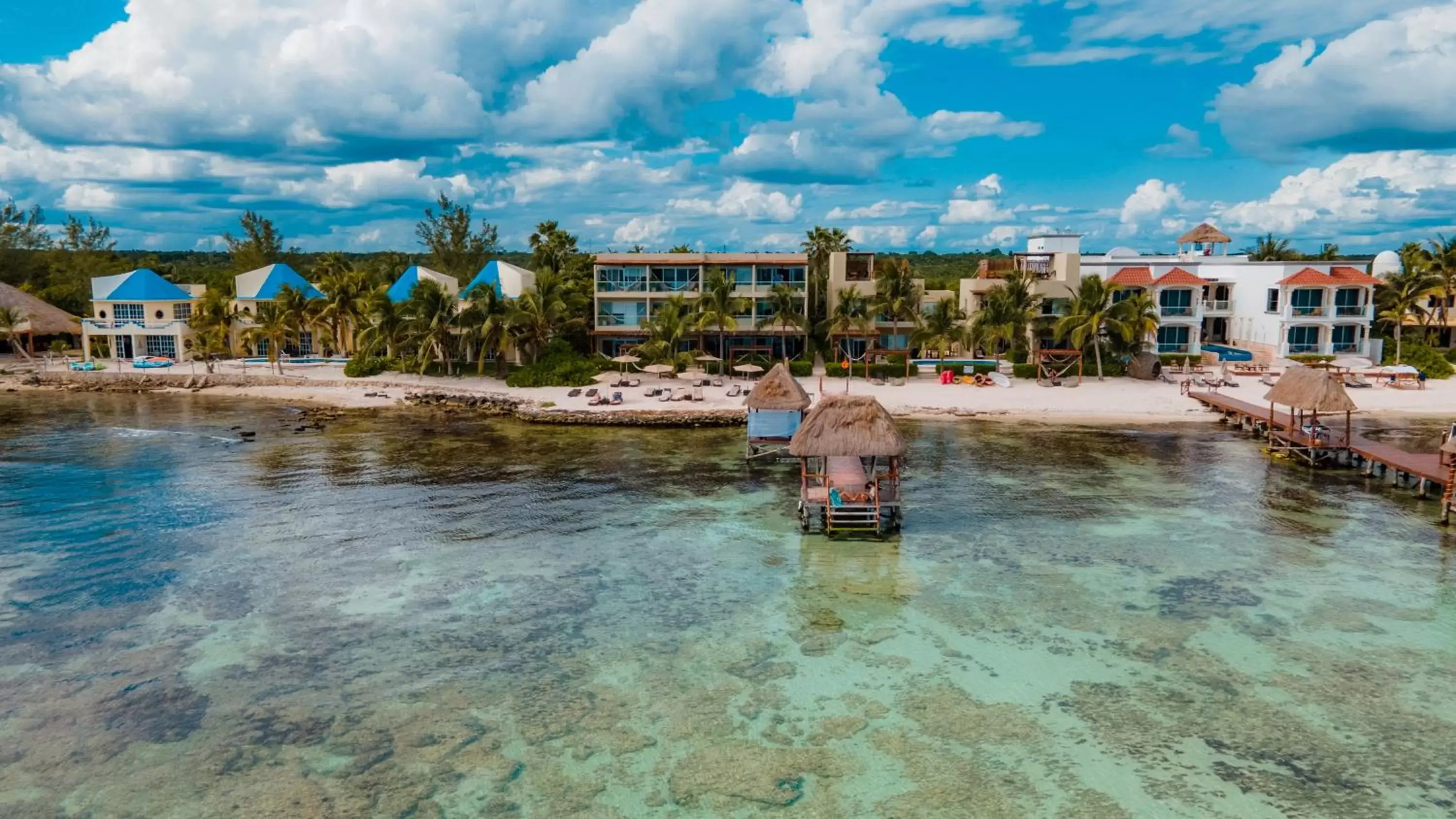 Property building in Mereva Tulum Property building in Mereva Tulum