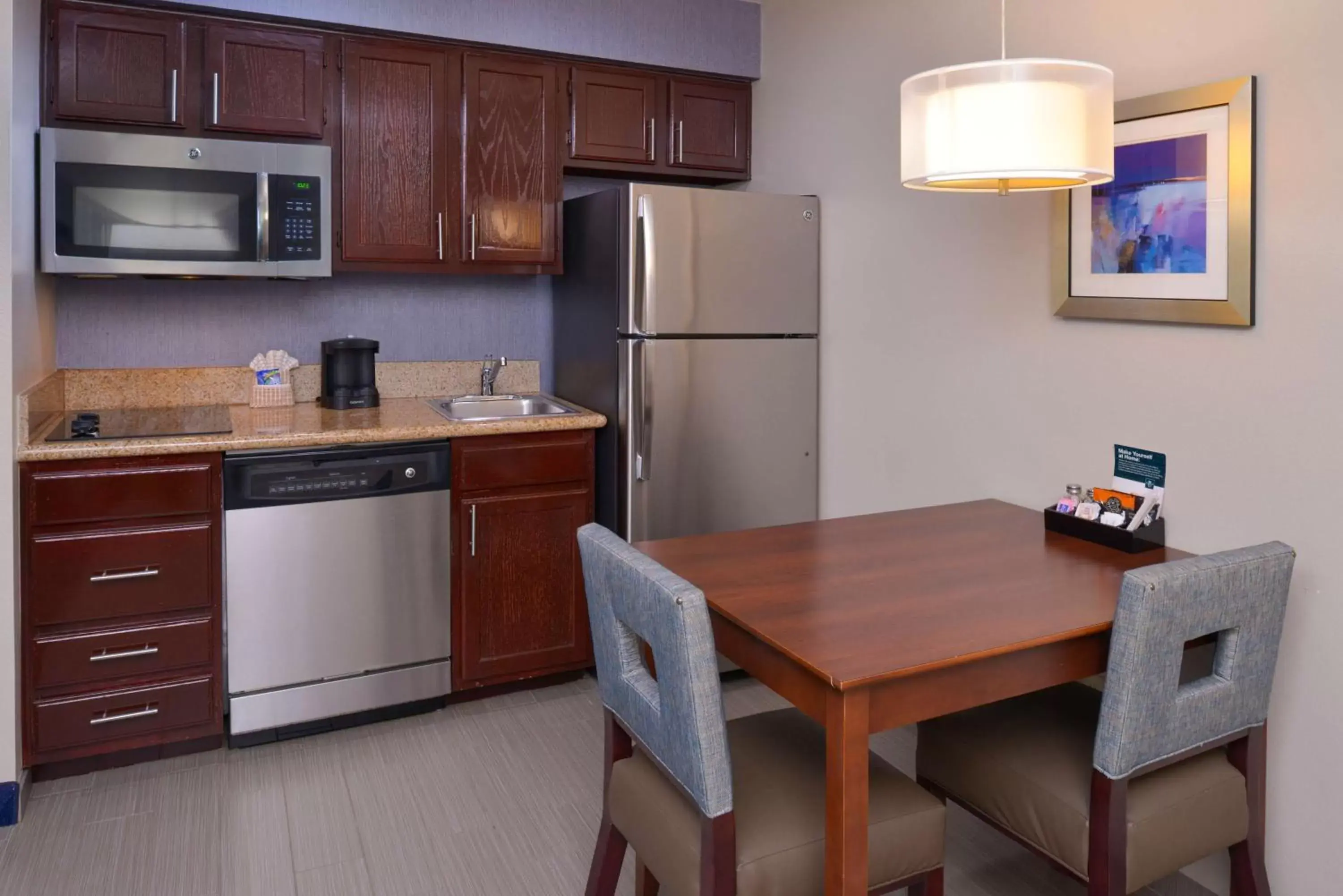 Kitchen or kitchenette, Kitchen/Kitchenette in Homewood Suites by Hilton Dallas-Lewisville