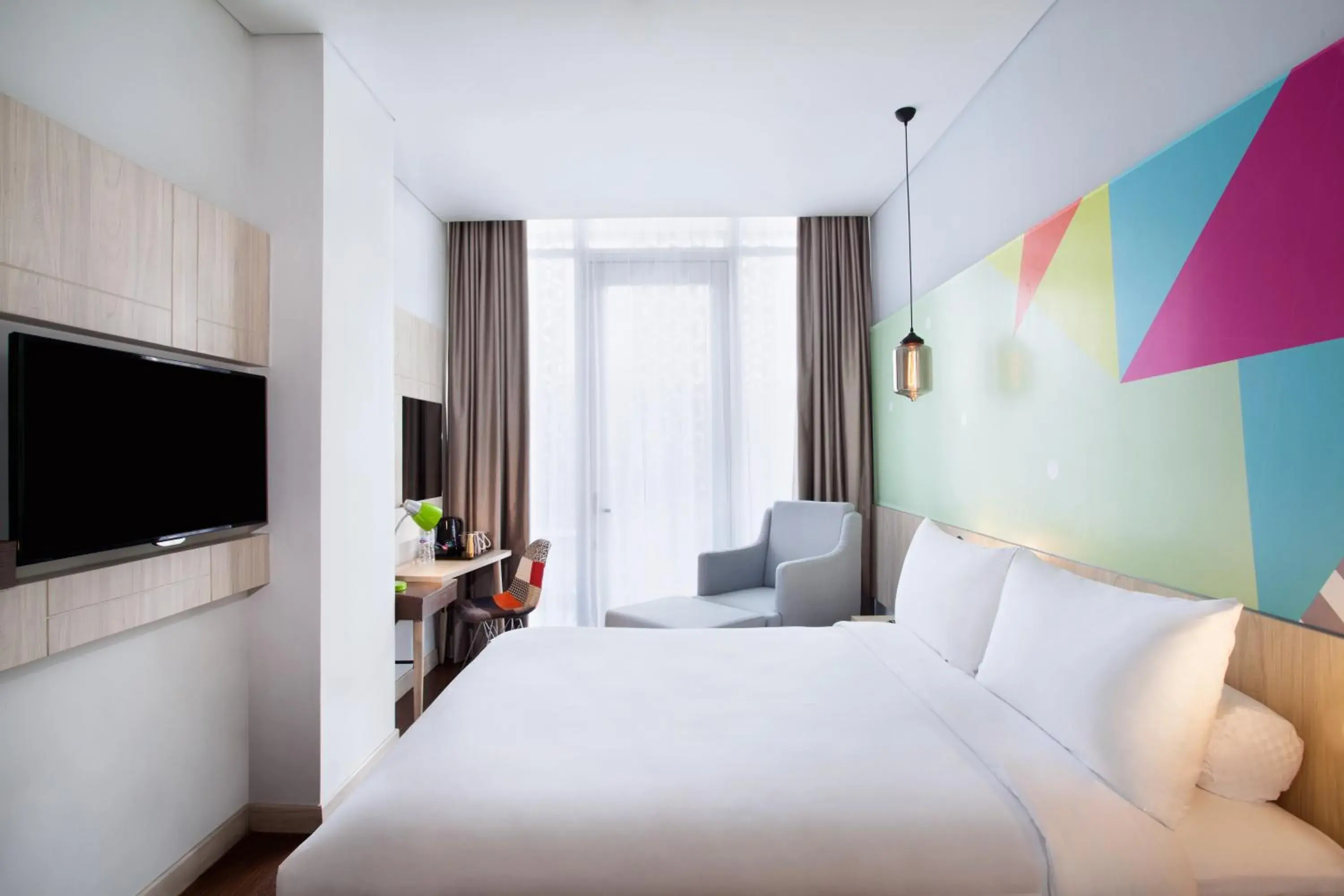 Bedroom, Bed in Ibis Styles Jakarta Sunter