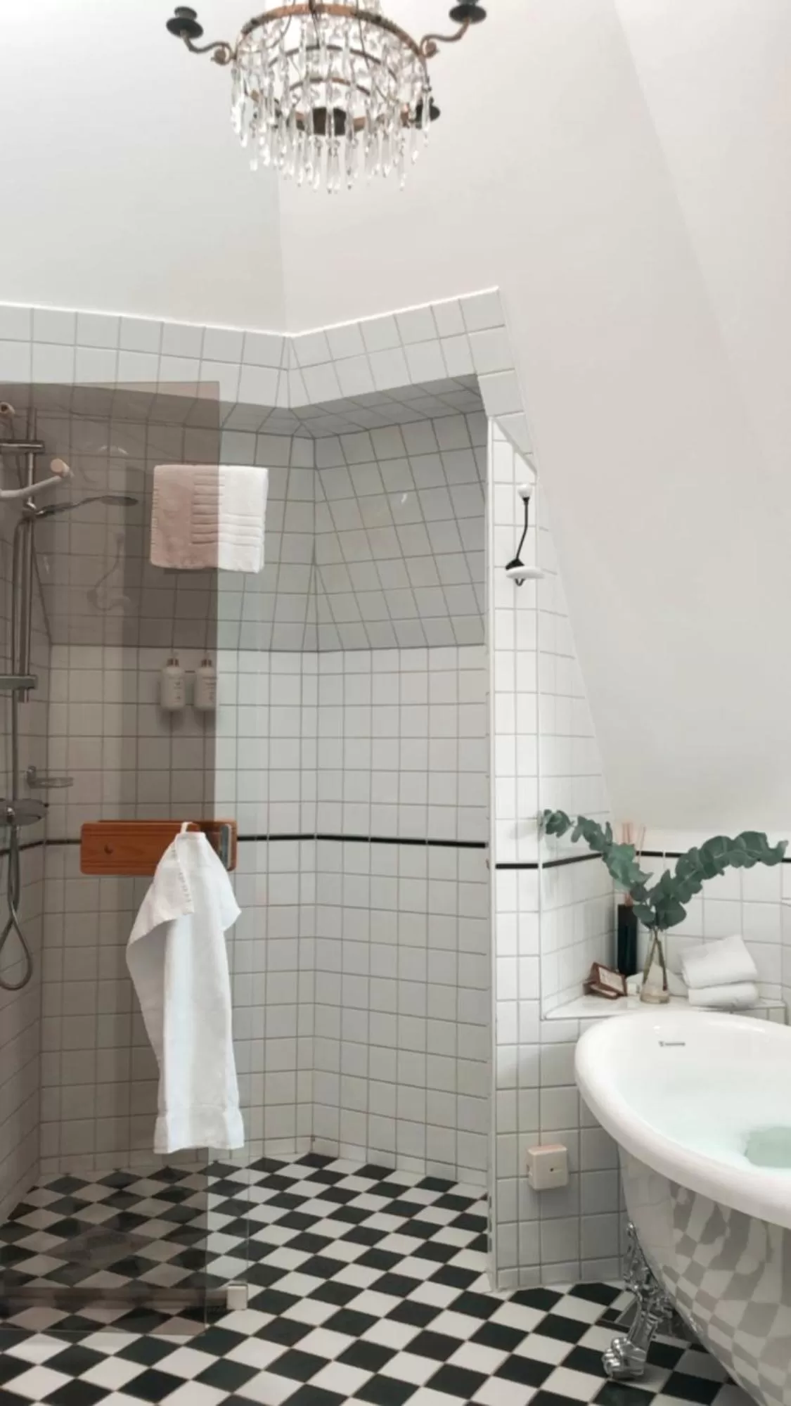 Bathroom in Hotel Kung Carl, WorldHotels Crafted