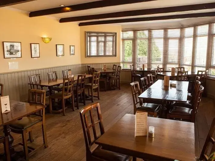 Dining area, Restaurant/Places to Eat in The Corbet Arms