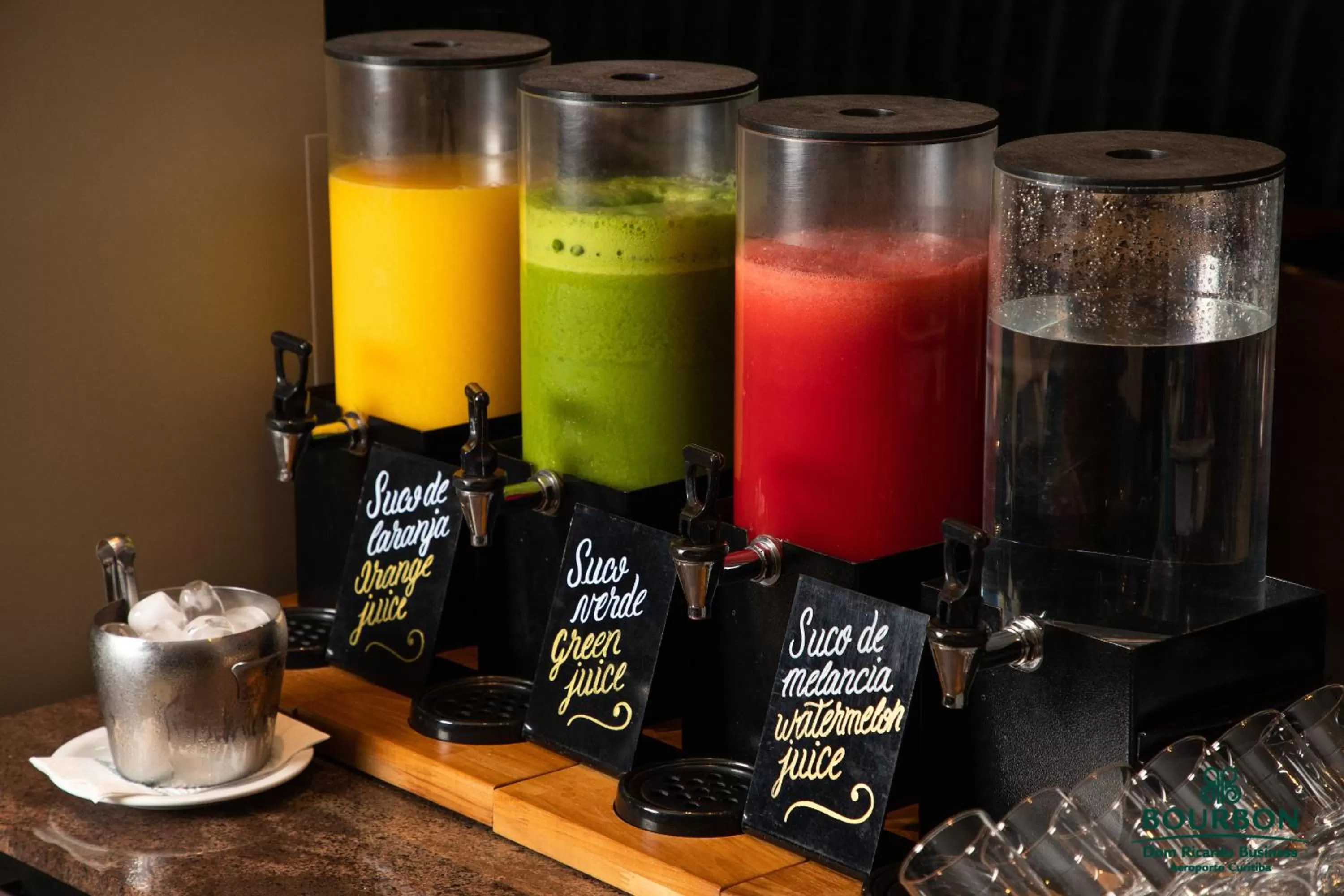 Buffet breakfast in Bourbon Dom Ricardo Aeroporto Curitiba Business Hotel