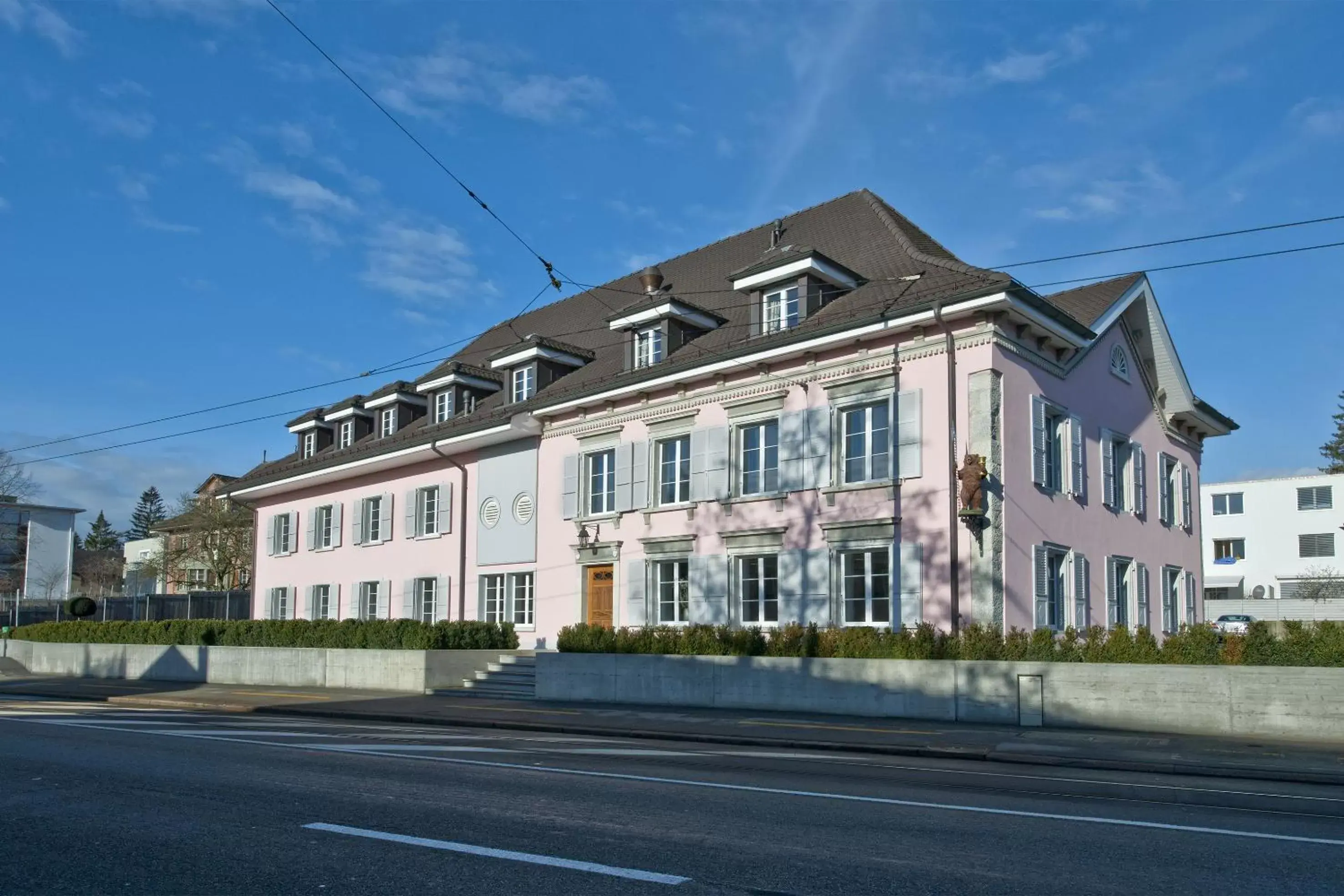 Property Building in Bären Self Check-in Hotel