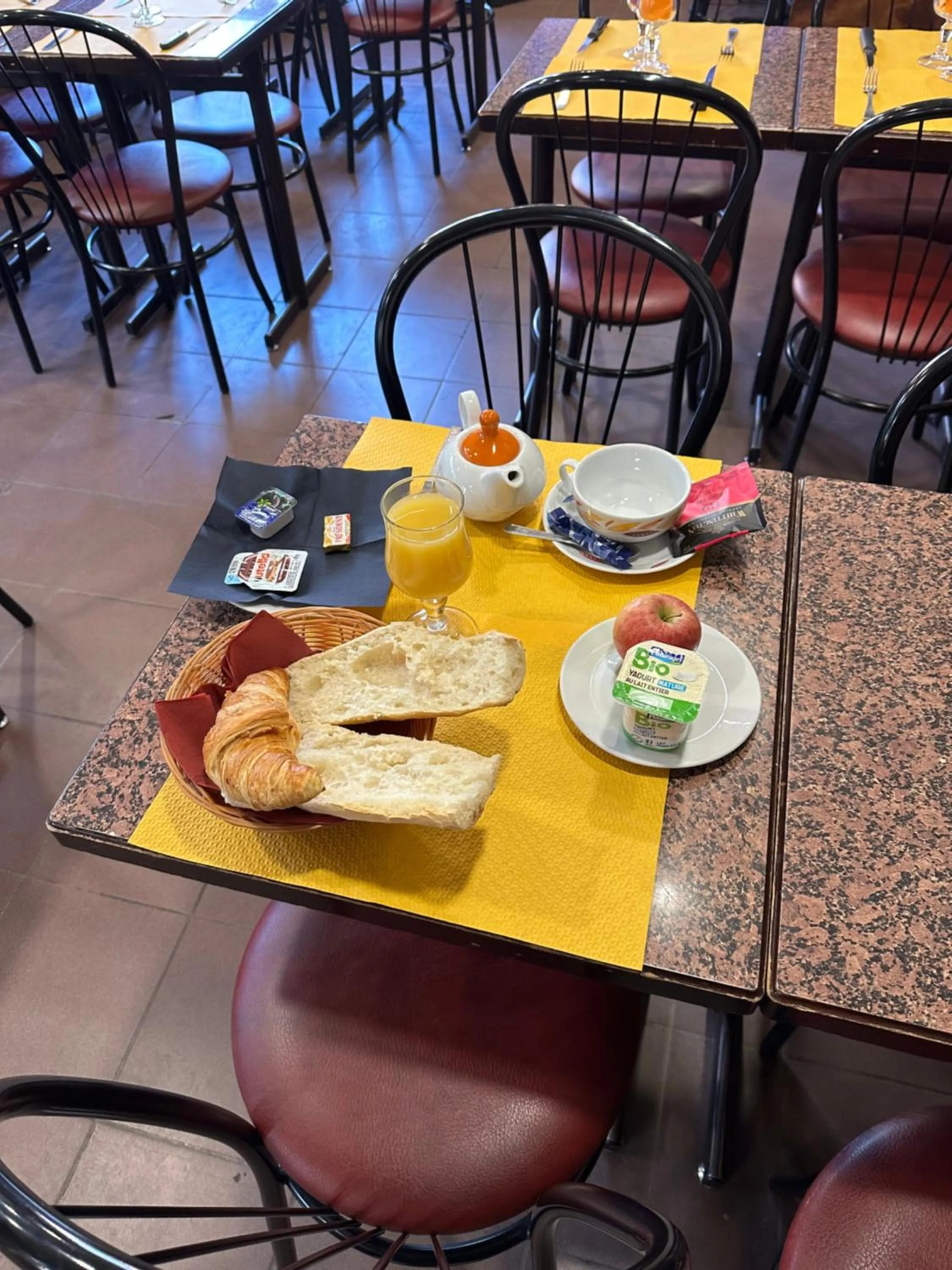 Breakfast in Hotel De La Place