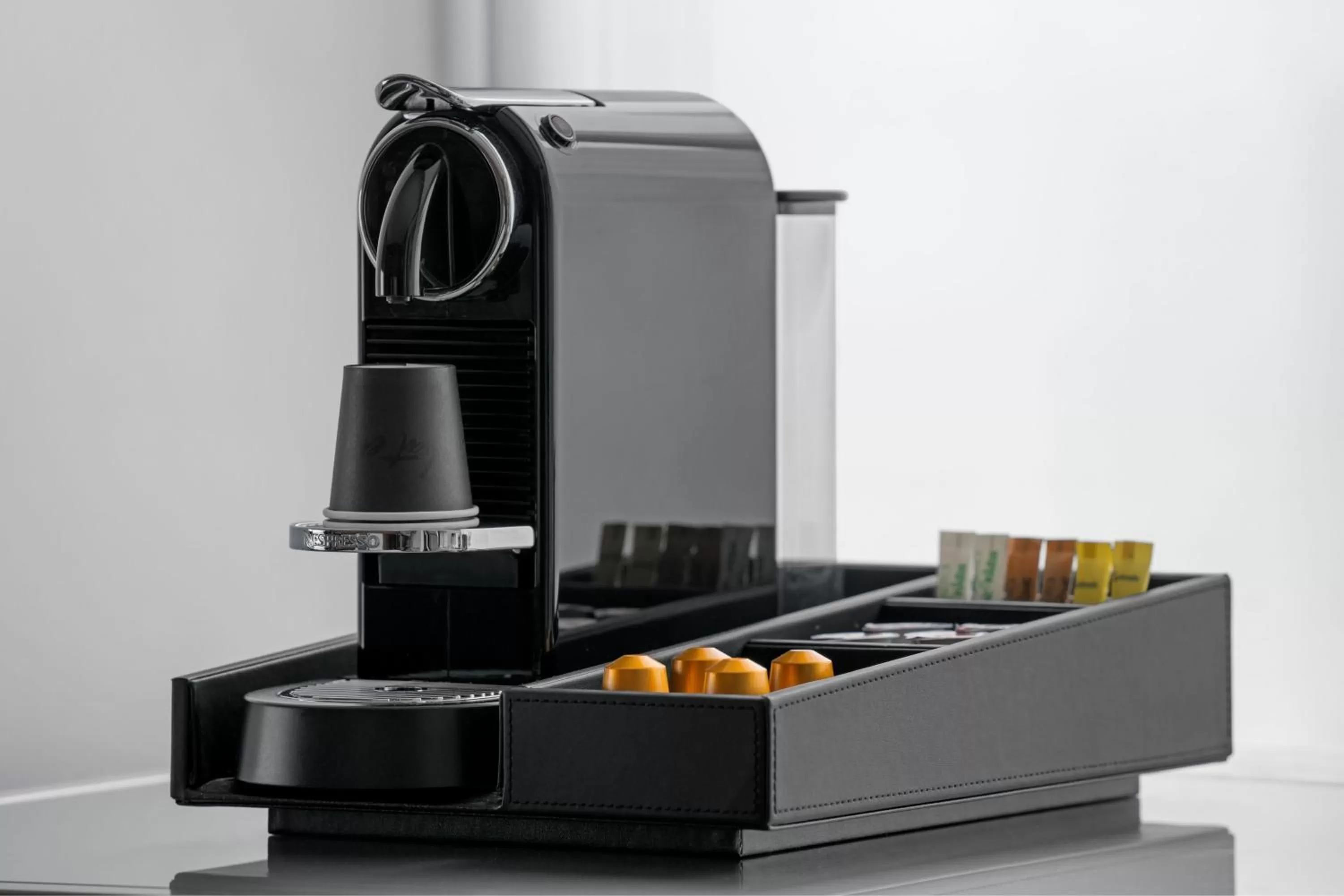 Photo of the whole room in W Seattle