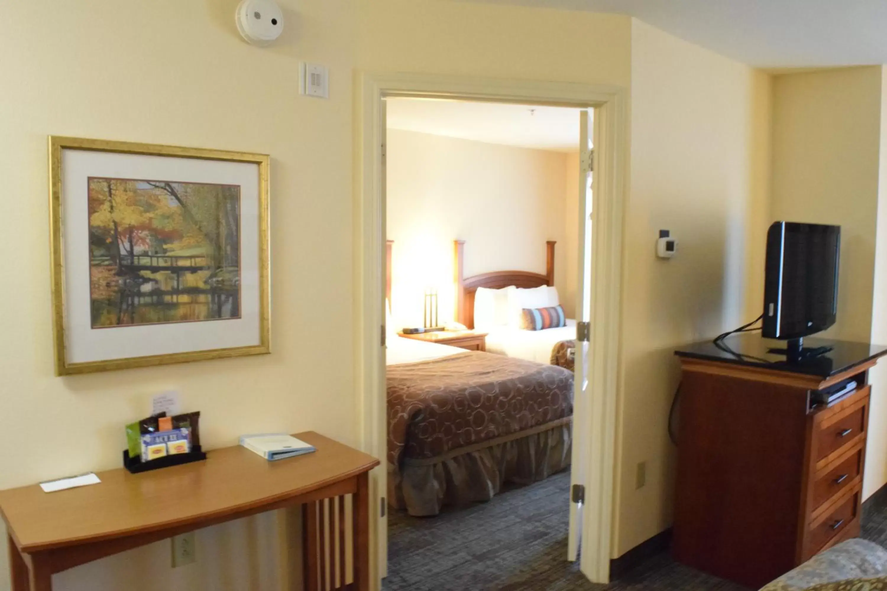 Bedroom, Room Photo in Staybridge Suites Houston West - Energy Corridor, an IHG Hotel