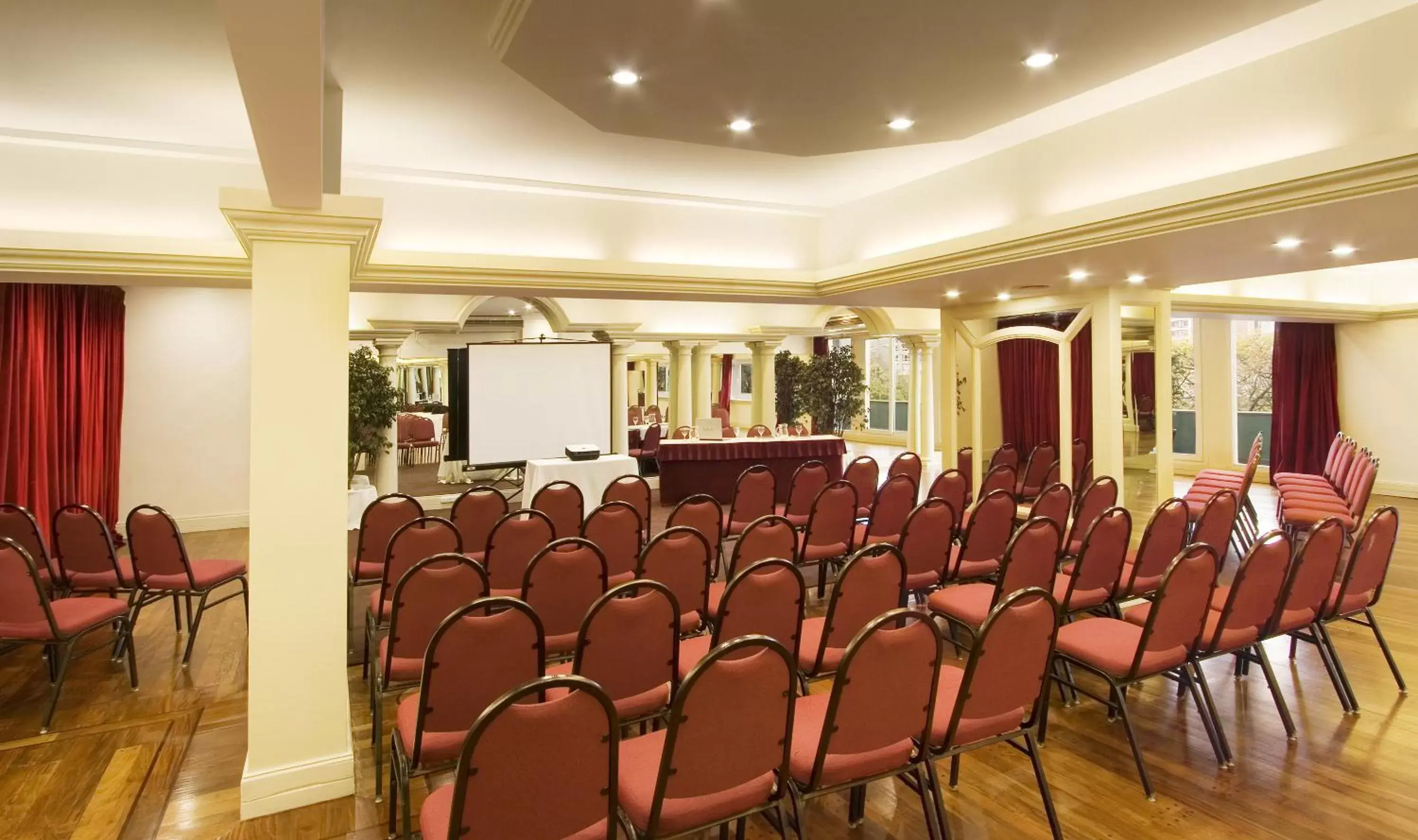 Business facilities in Hotel Presidente Buenos Aires