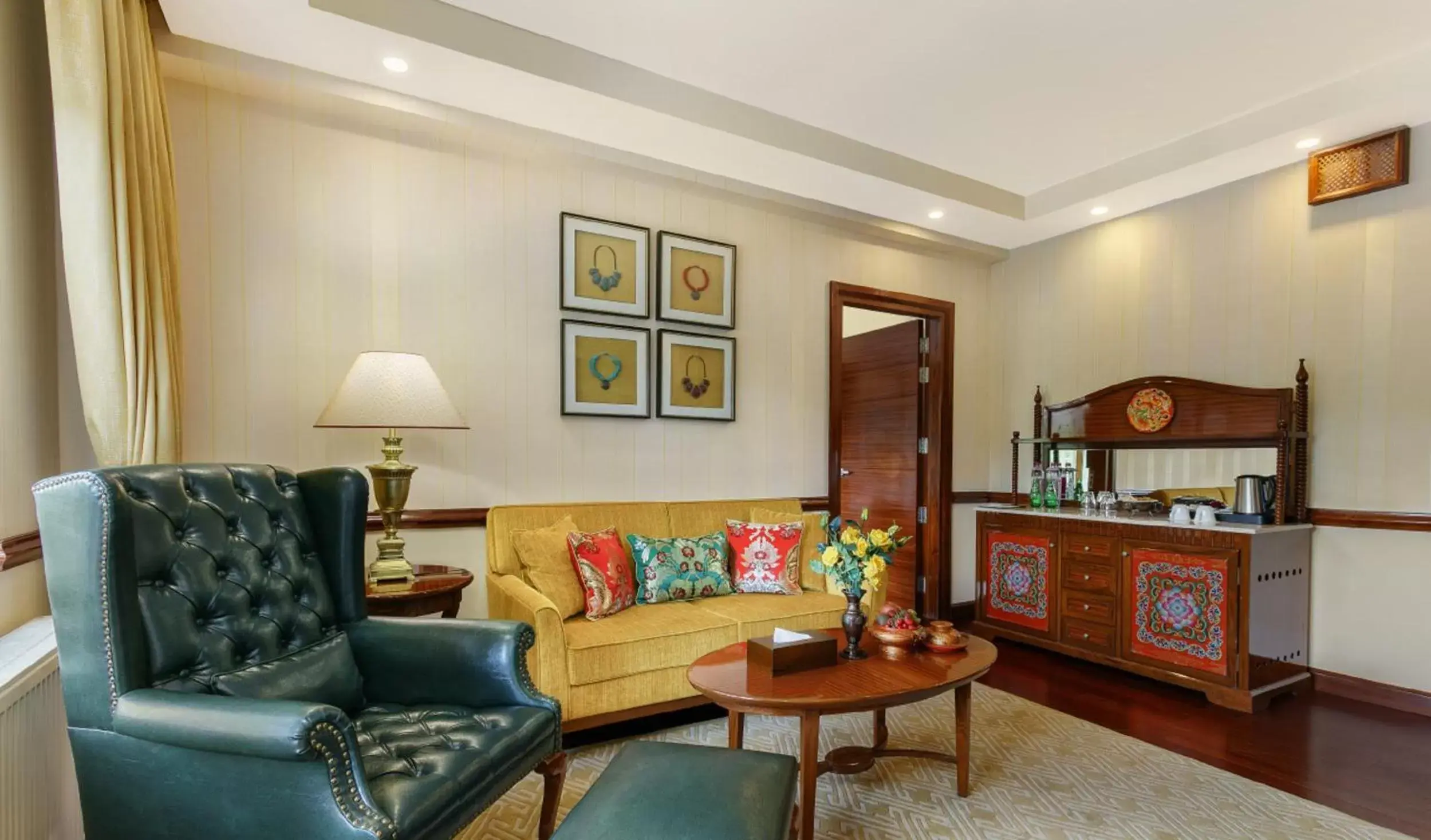 Living room, Seating Area in The Grand Dragon Ladakh