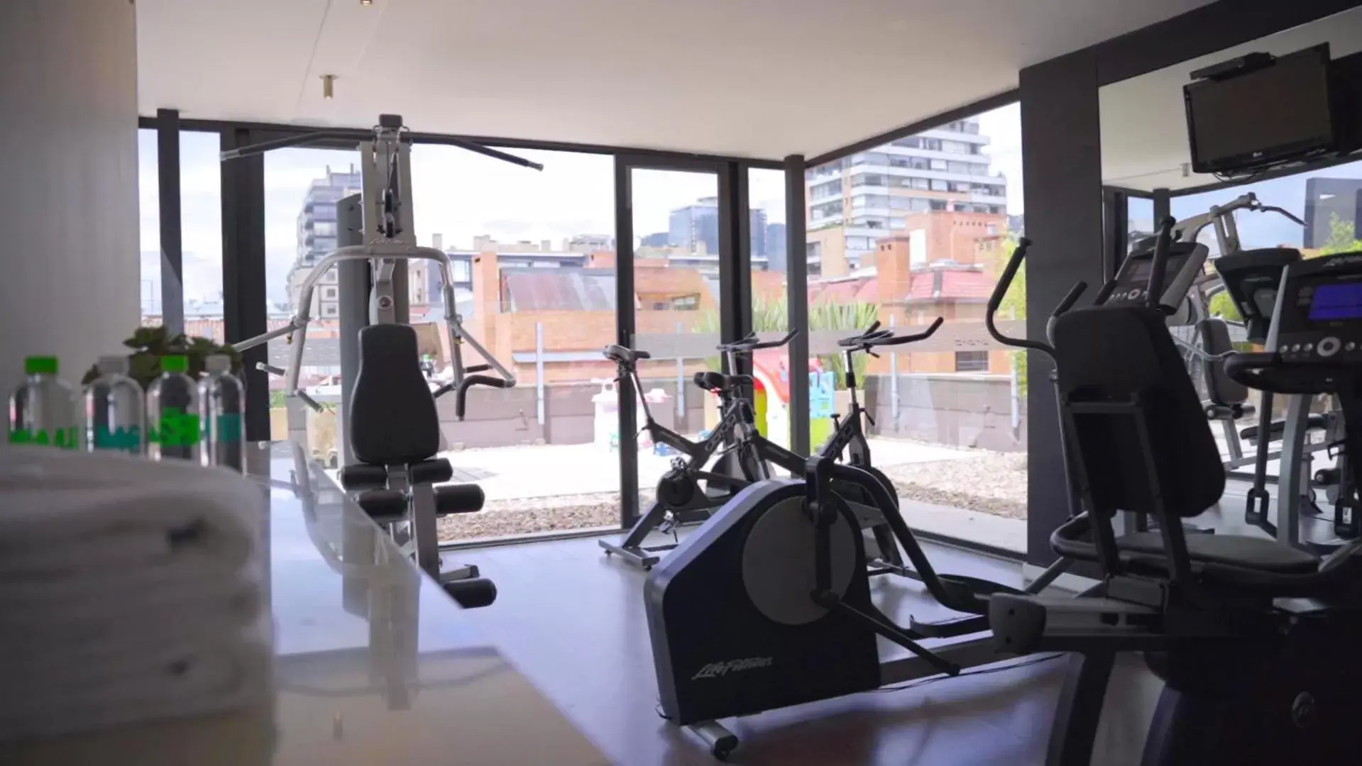 Fitness centre/facilities in Central Apartamentos Bogotá Fitness centre/facilities in Central Apartamentos Bogotá