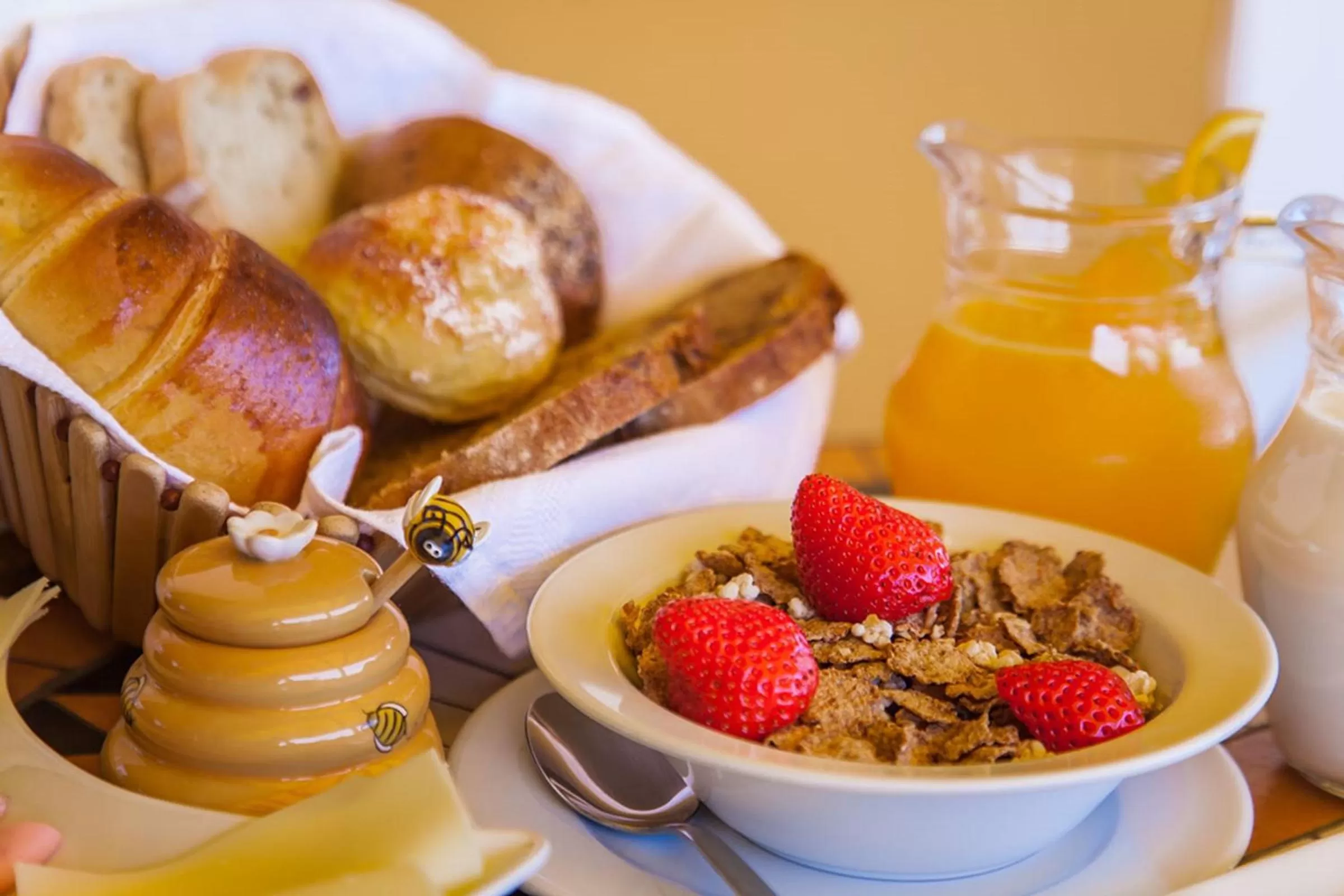 Food in Montinho De Ouro