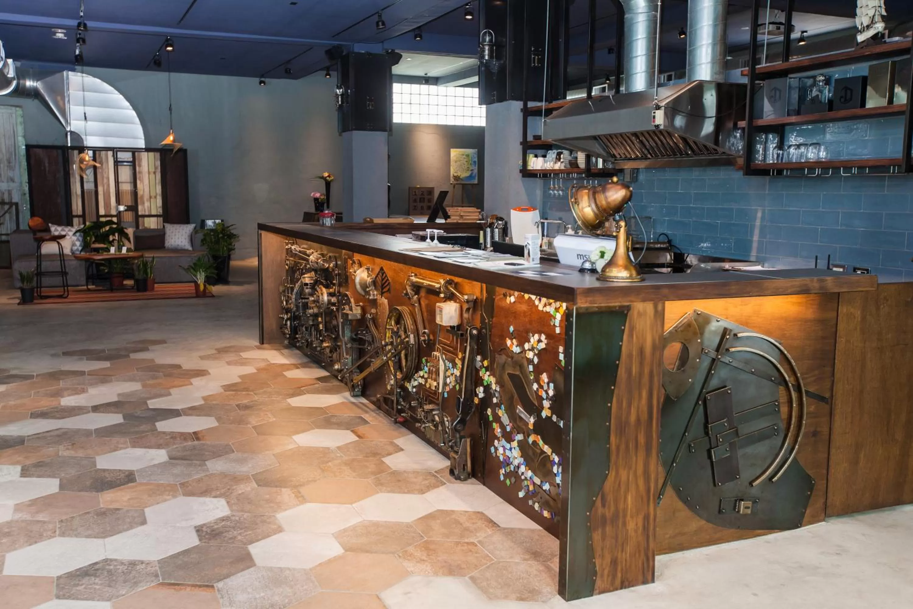 Restaurant/places to eat, Lounge/Bar in The Leaf Inn