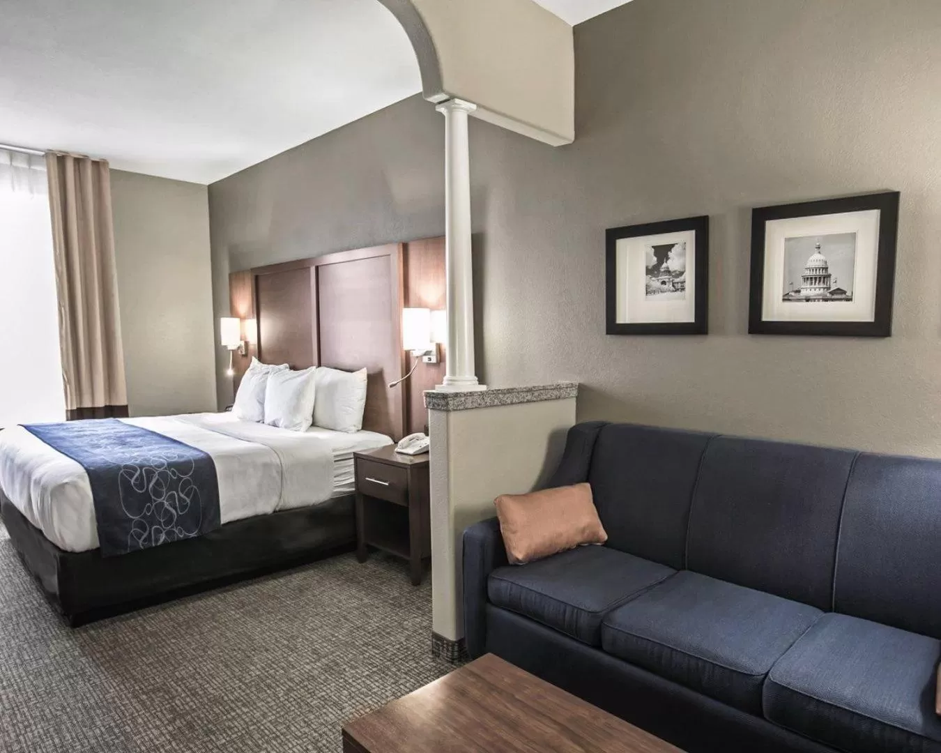 King Suite with Sofa-Bed - Accessible/Non-Smoking in Comfort Suites Houston NW - Vintage Park