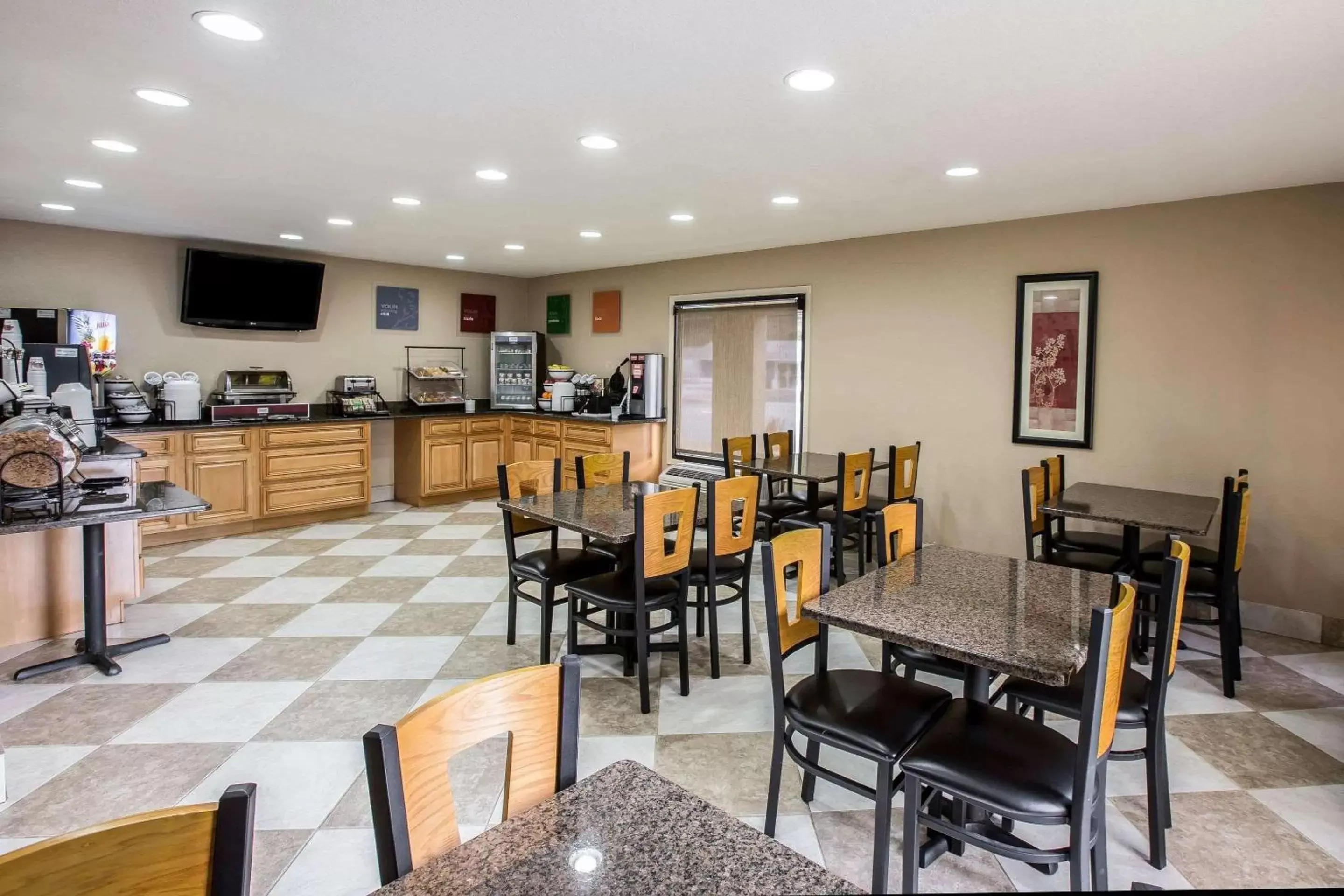 Restaurant/Places to Eat in Comfort Inn near Great Smoky Mountain National Park
