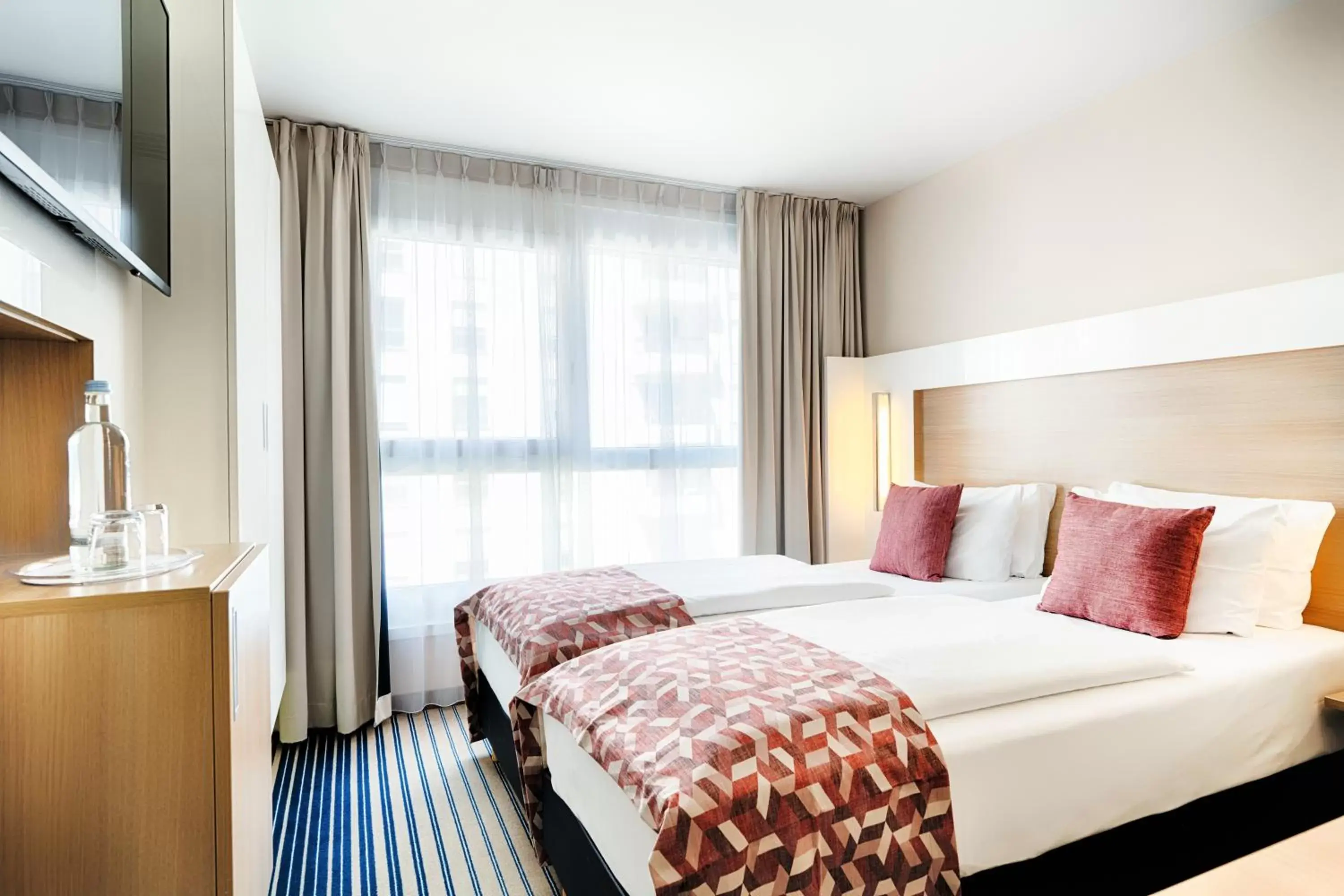 Bed in Best Western Plus Welcome Hotel Frankfurt