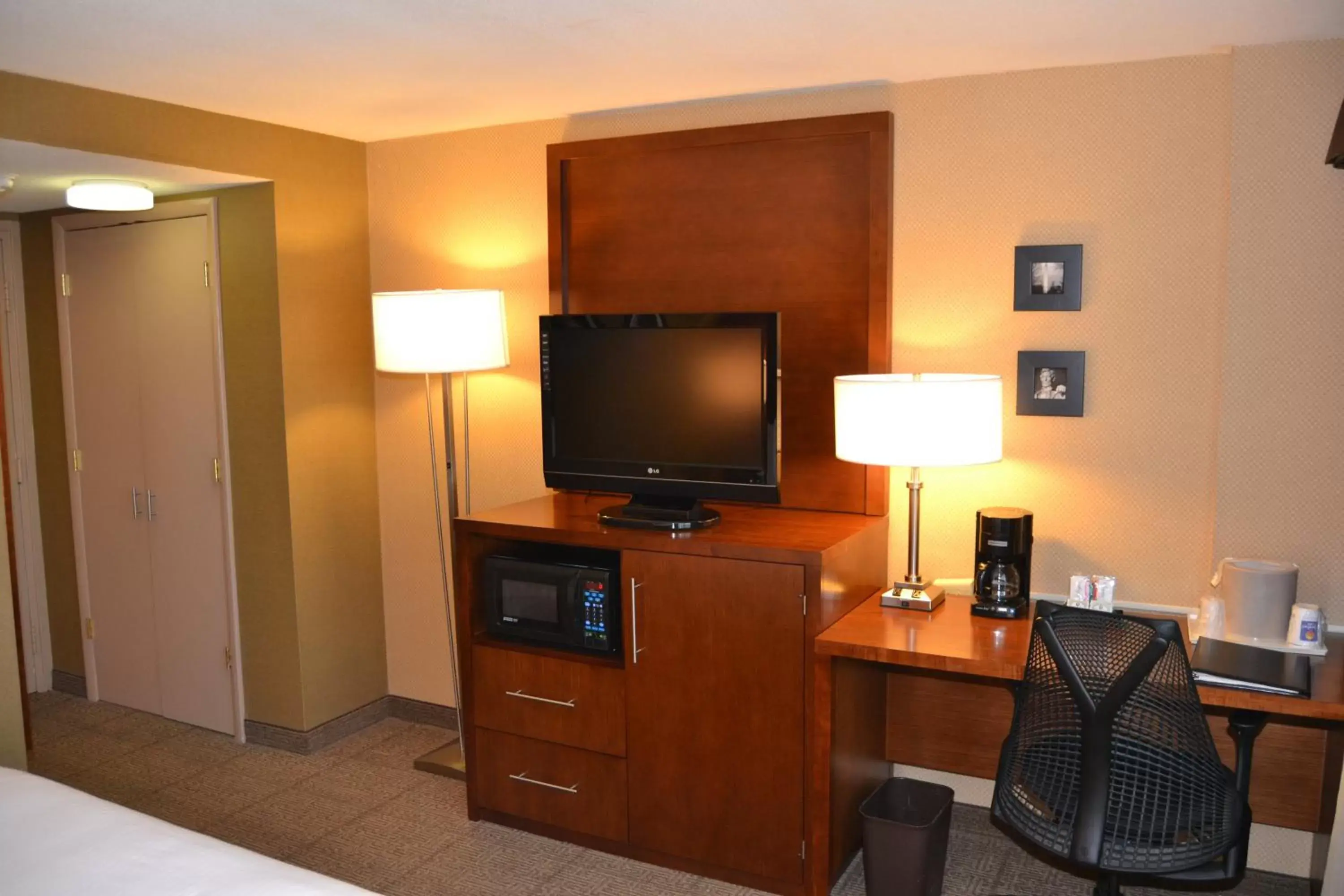 Photo of the whole room, TV/Entertainment Center in Holiday Inn Express Washington DC Silver Spring, an IHG Hotel