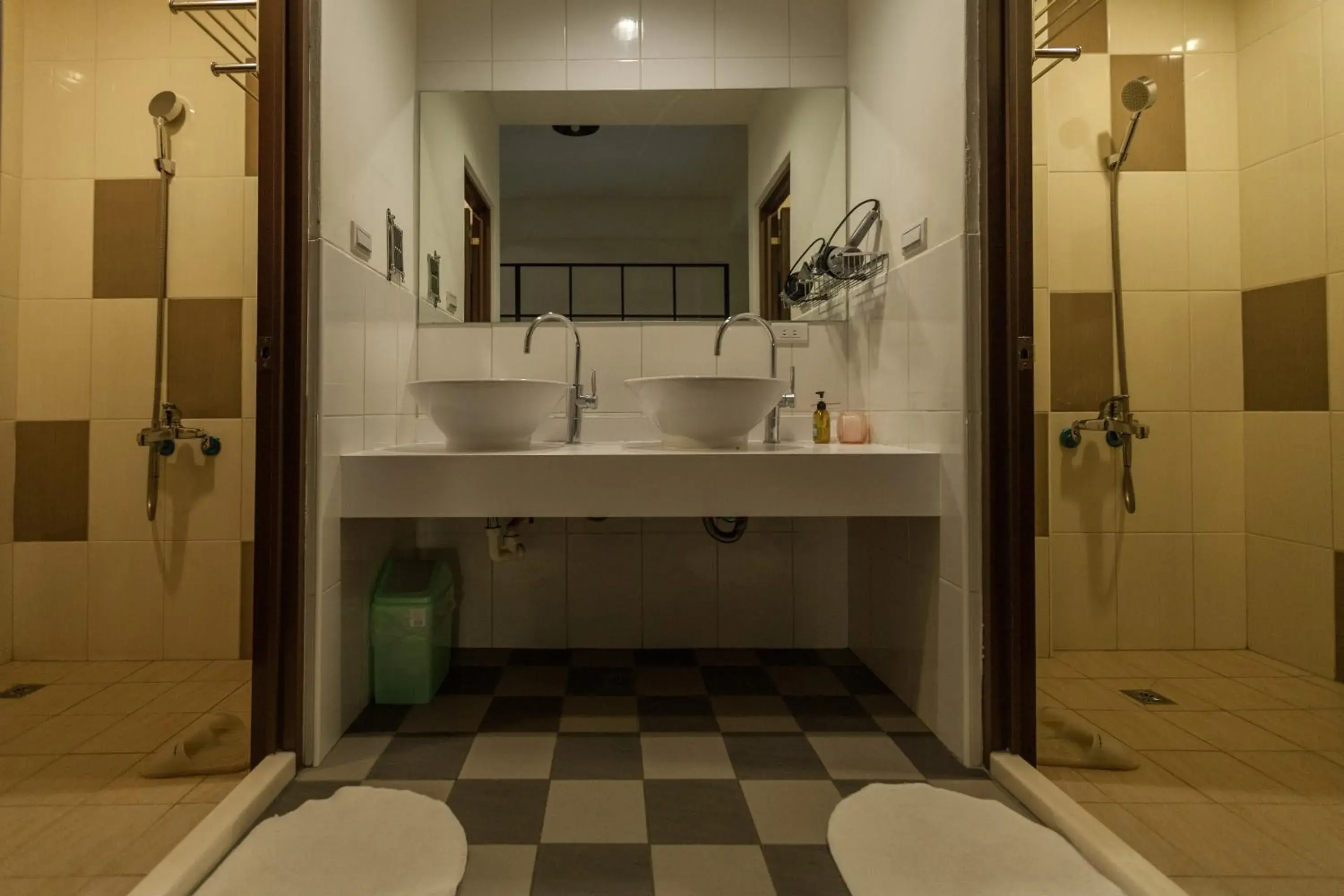 Bathroom in Sleeping Boot Hostel