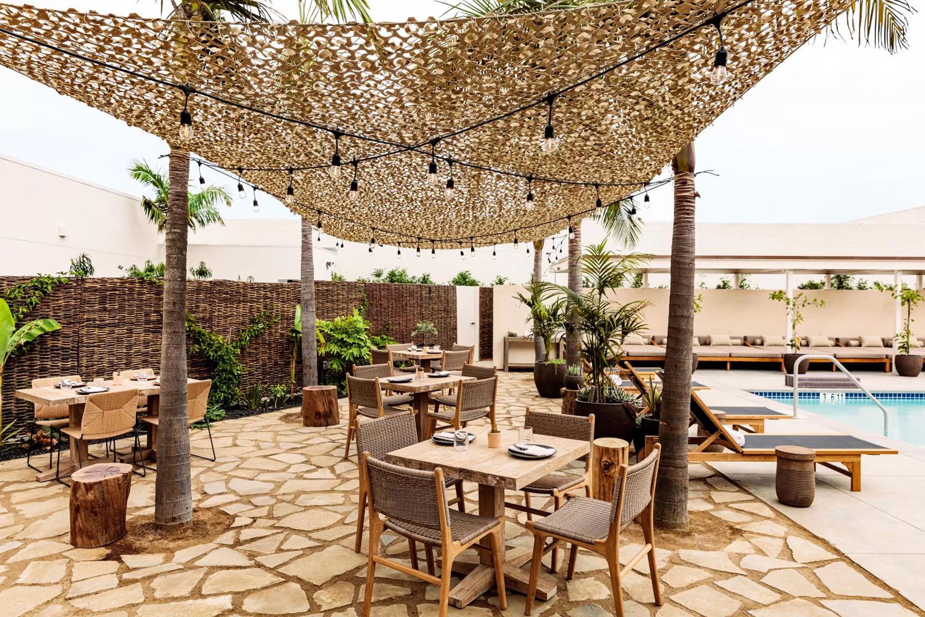 Restaurant/places to eat in Hotel June West LA, a Member of Design Hotels