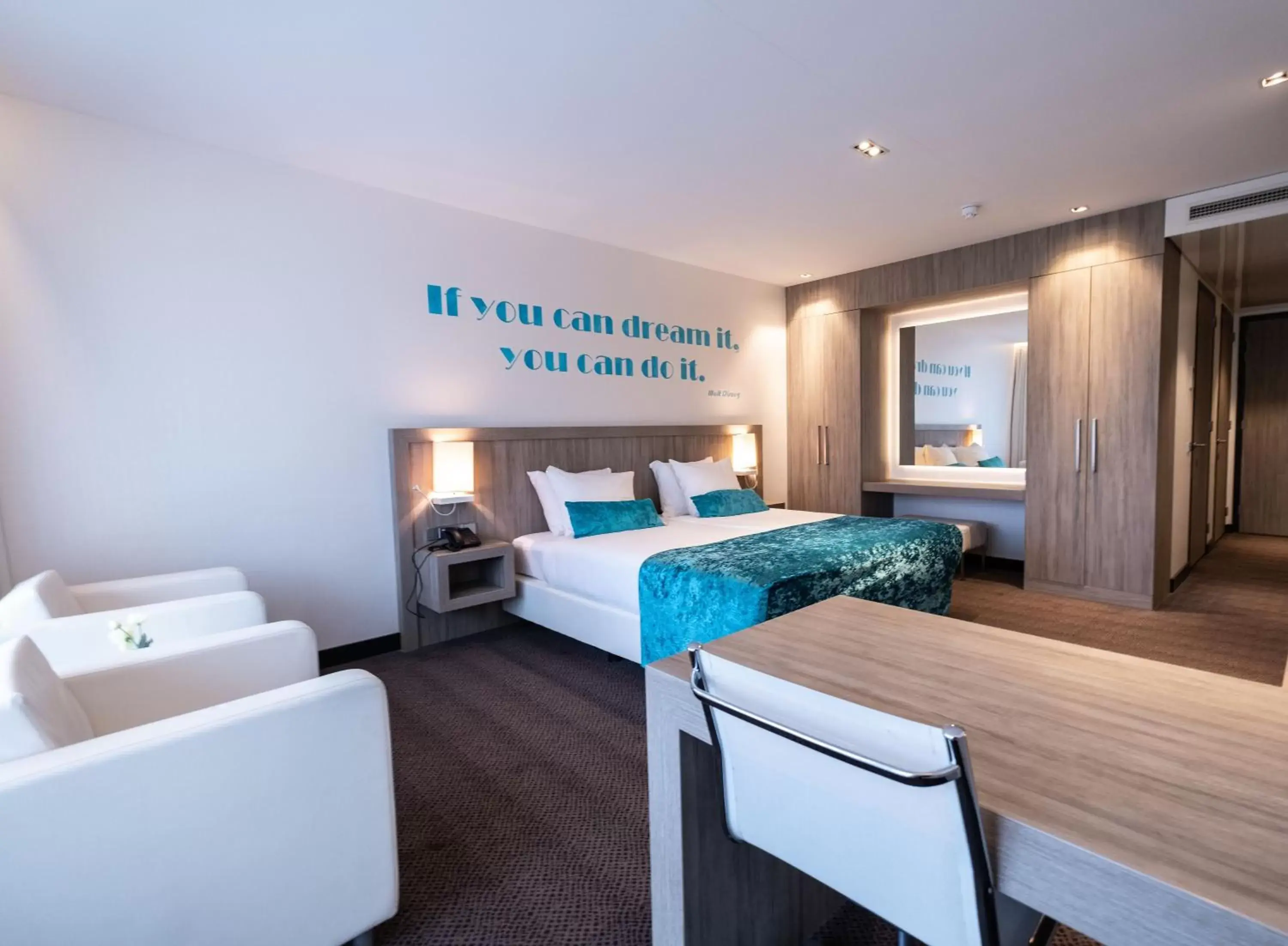 Deluxe Double Room with Balcony in Van der Valk Hotel Vianen - Utrecht