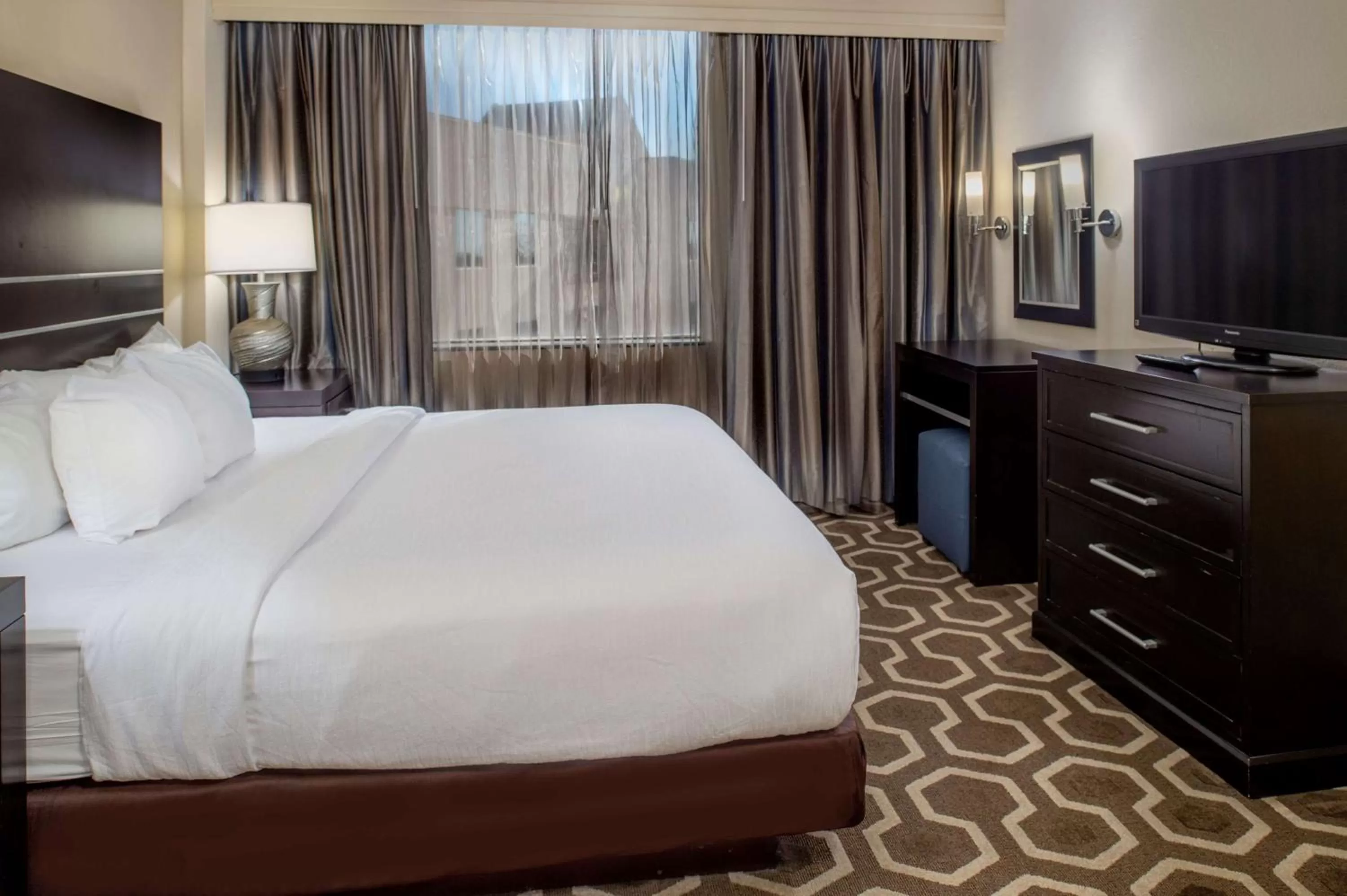 Premium King Suite - Non-Smoking in Embassy Suites by Hilton St Louis Airport