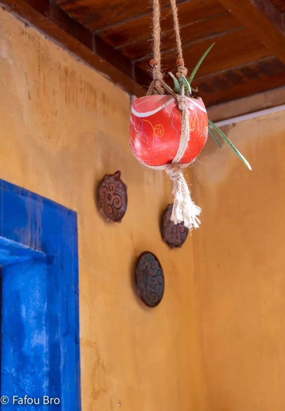 Decorative detail in Sakaroule B&B