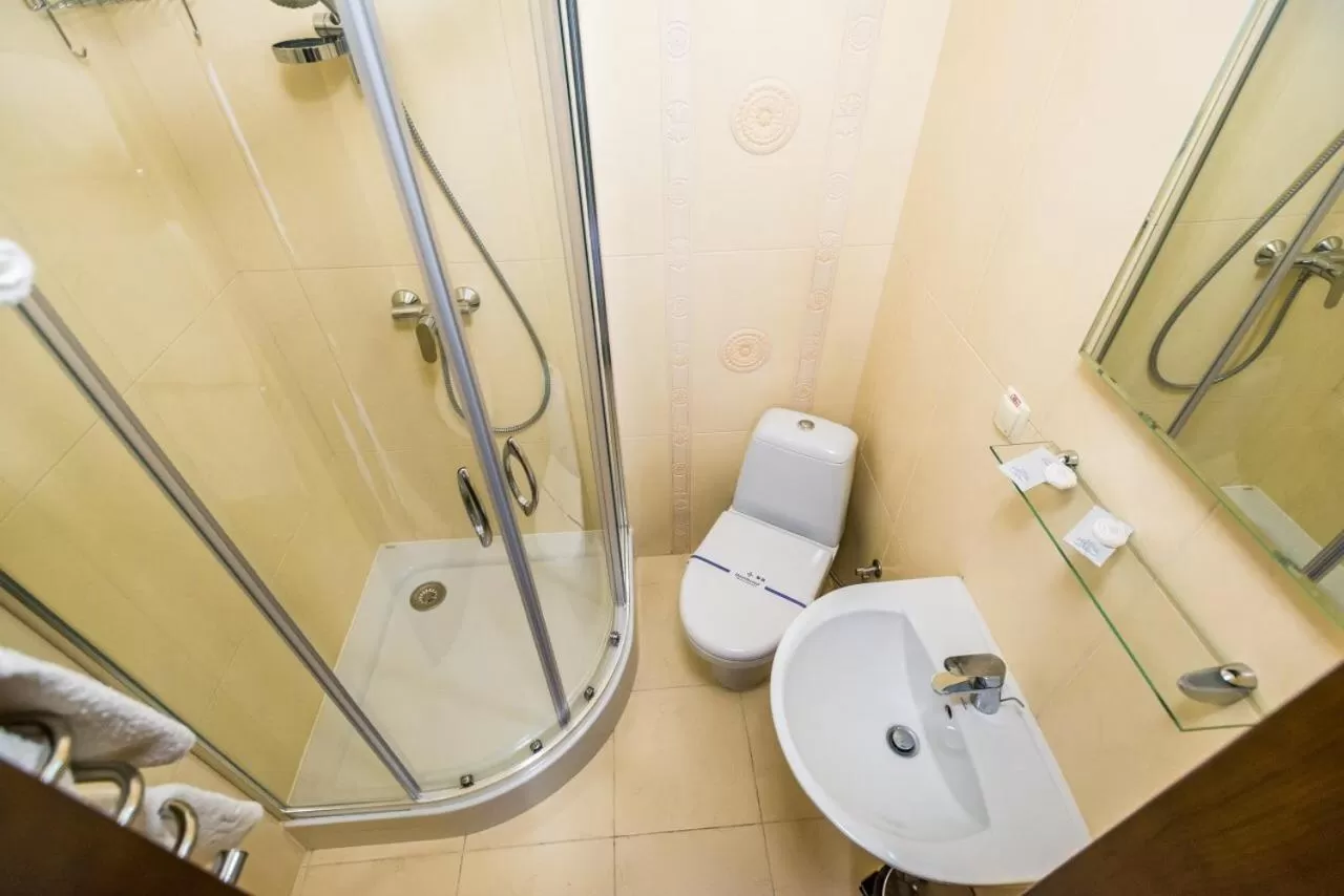 Bathroom in Mon Plaisir