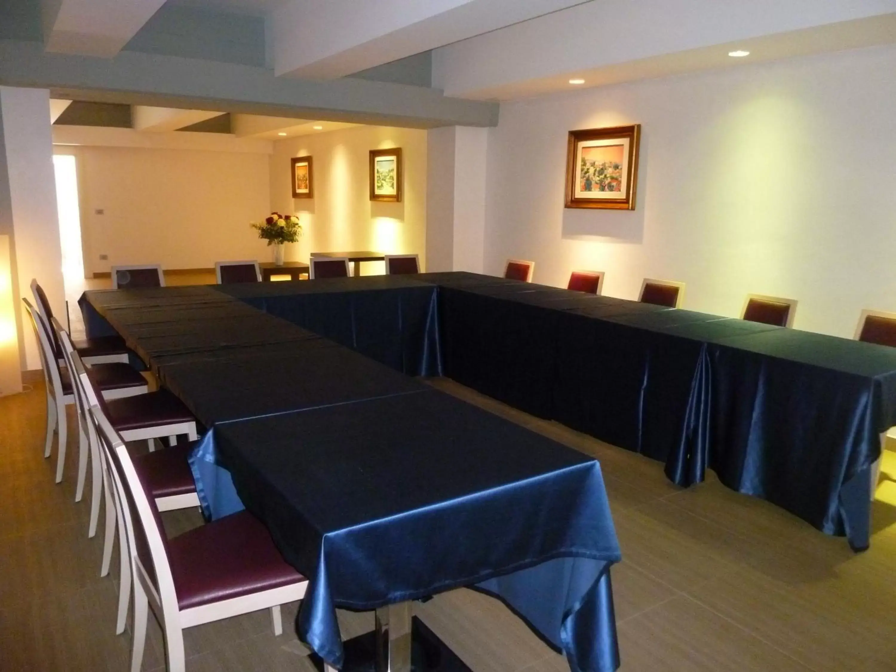 Business facilities in Hotel Monte Sarago