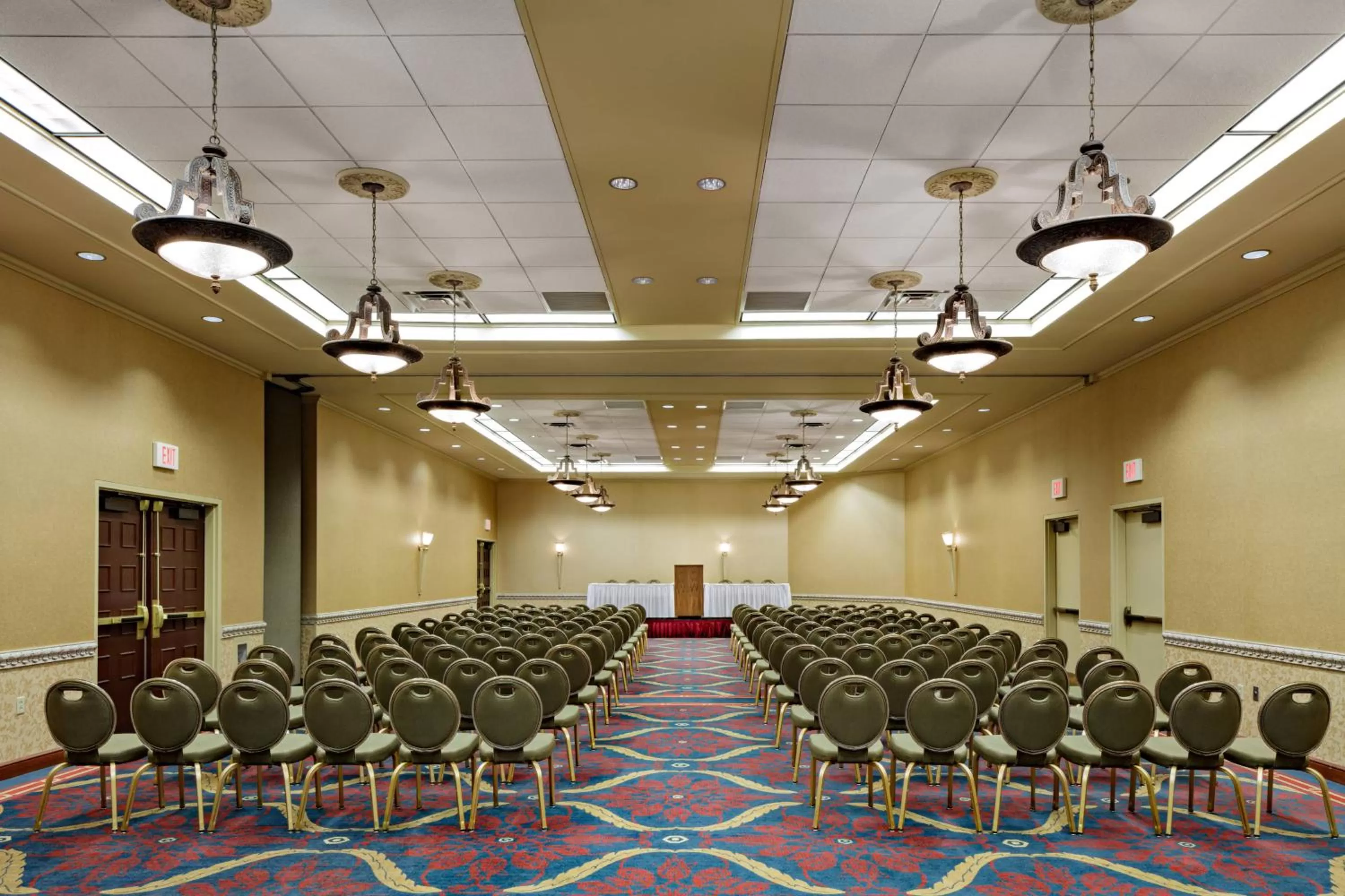 Meeting/conference room in Sheraton Syracuse University Hotel and Conference Center