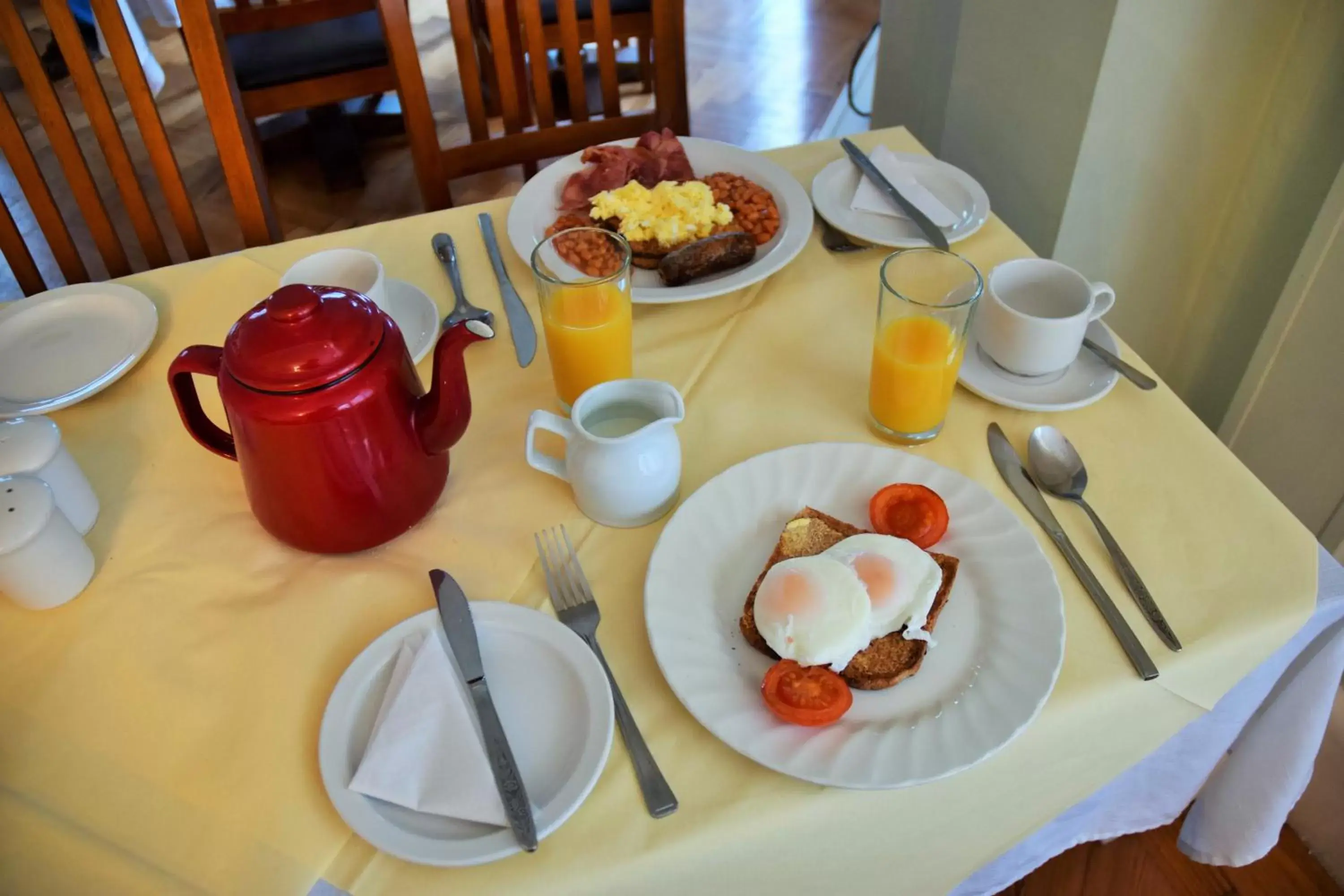 Breakfast in Castle Lodge