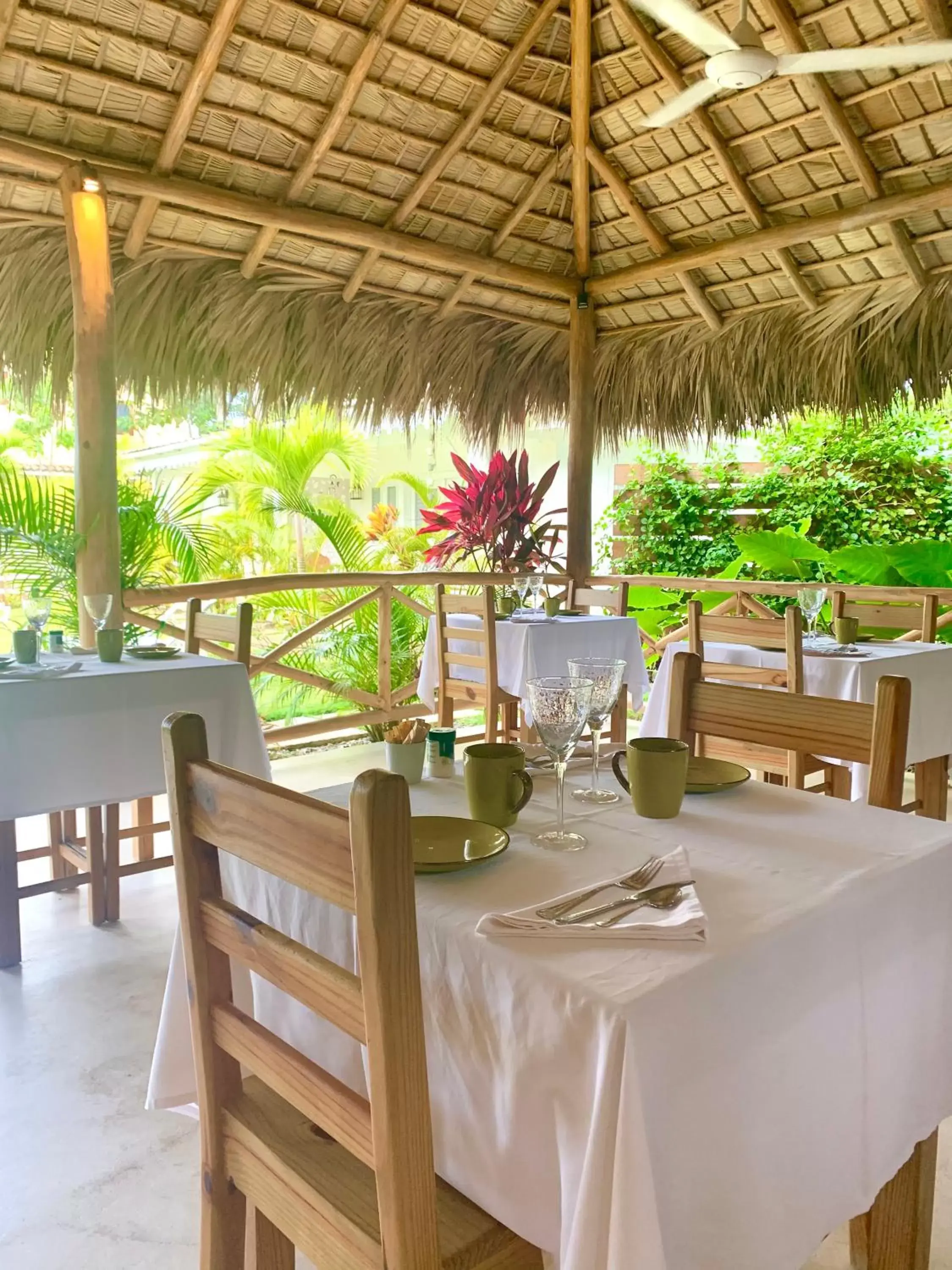 Dining area, Restaurant/Places to Eat in PUNTA POPY Boutique HOTEL