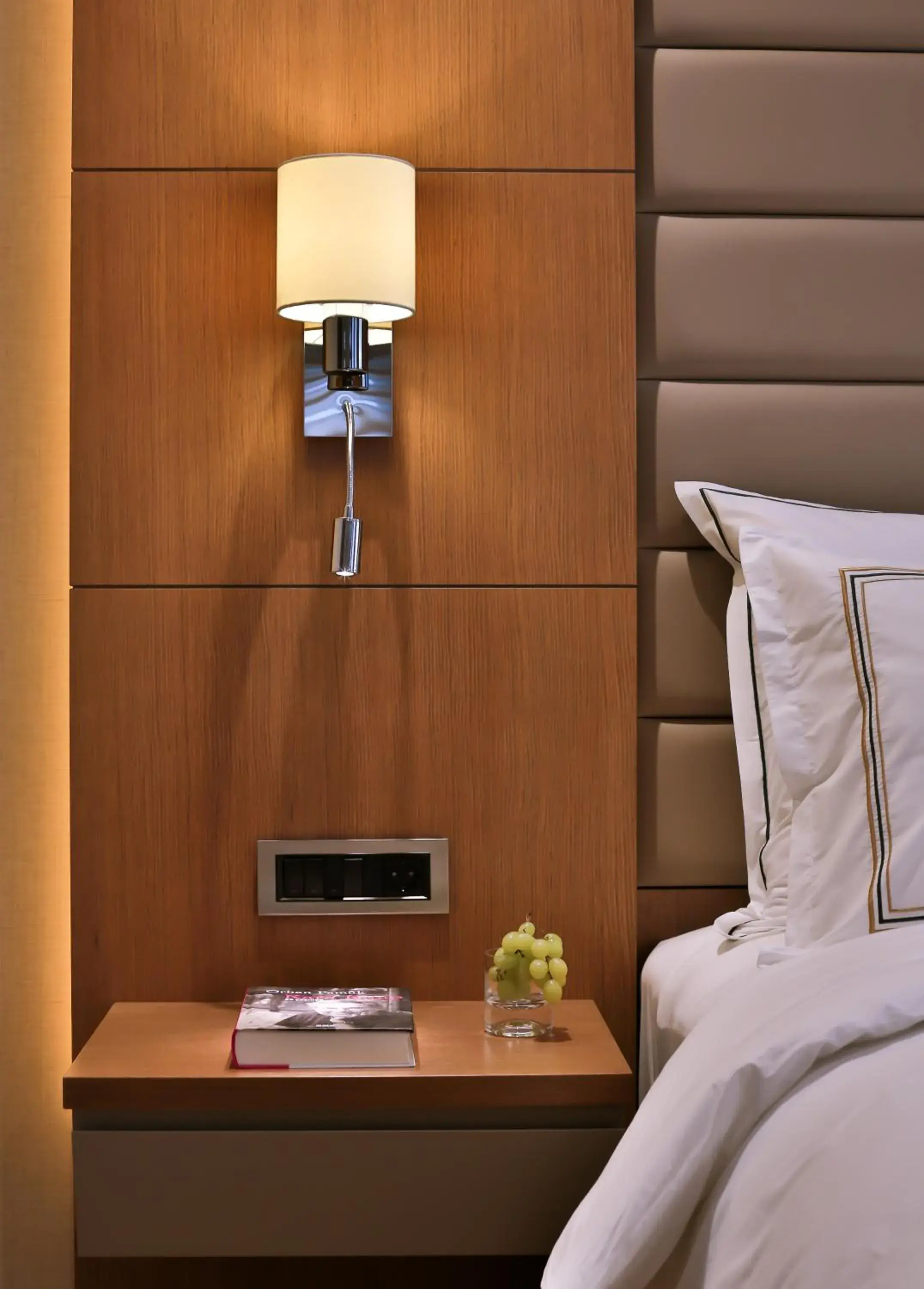 Bed, Lobby/Reception in Ada Suites Nisantasi