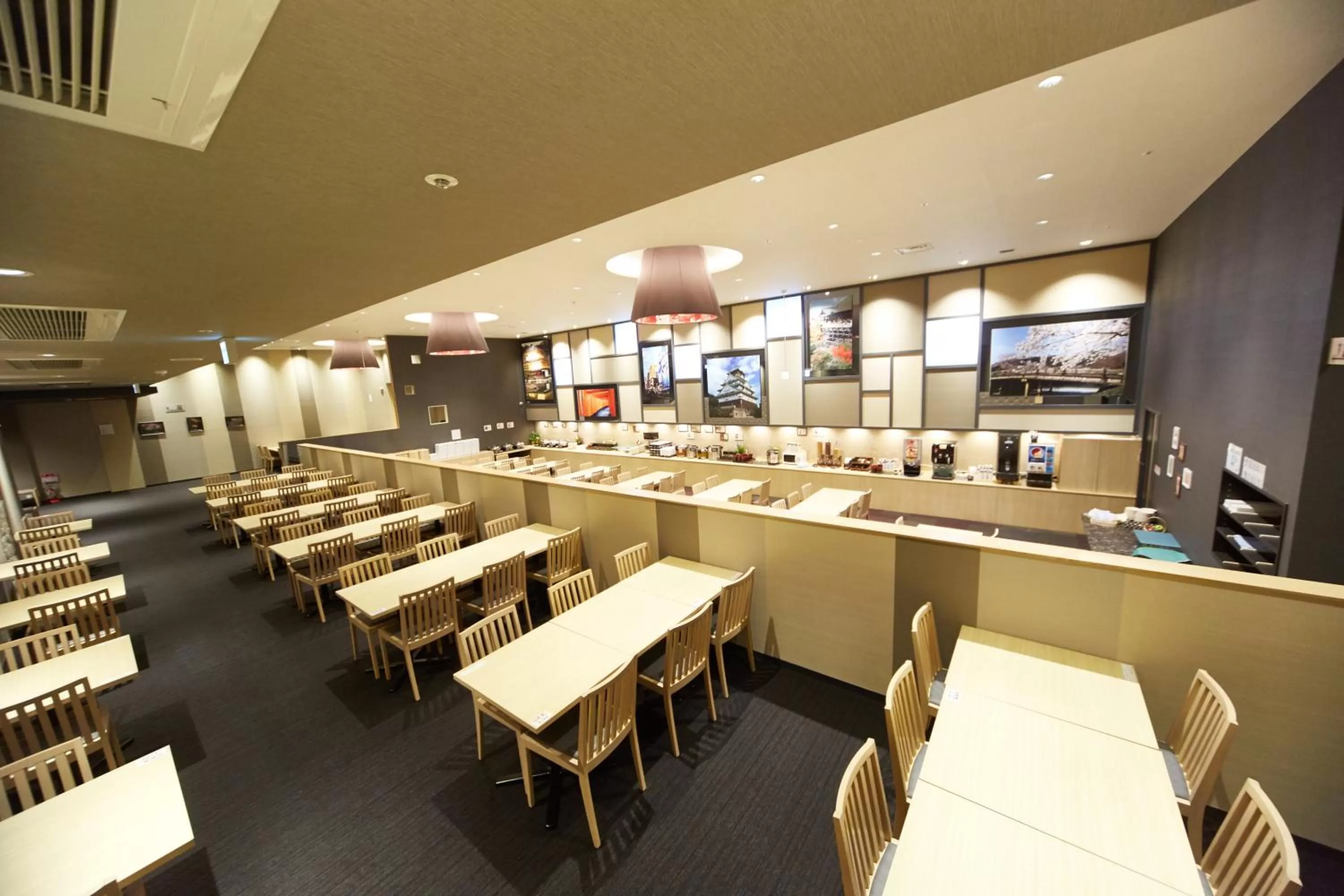 Restaurant/places to eat in Izumisano Center Hotel Kansai International Airport