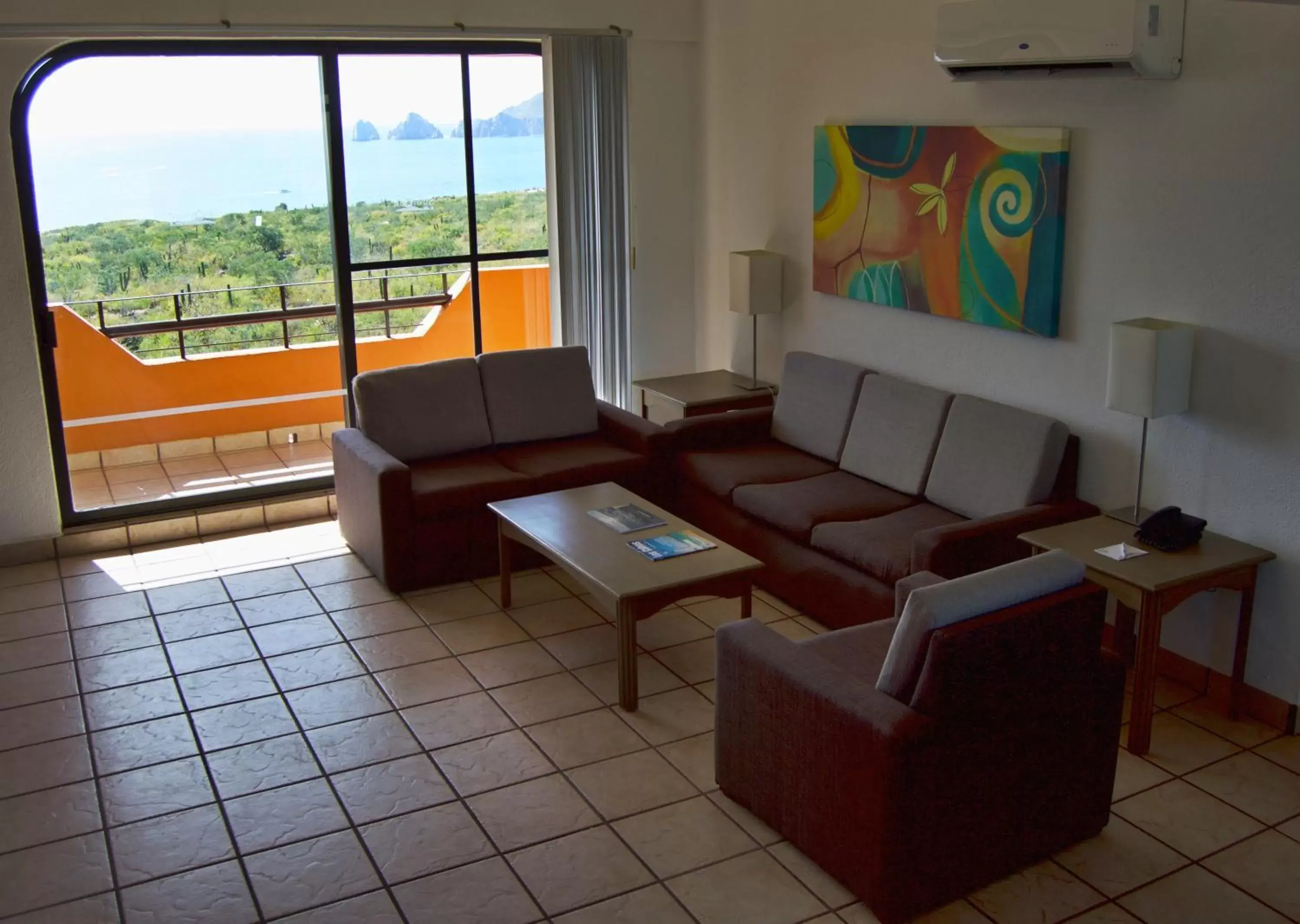 Living room, Seating Area in Sunrock Hotel & Suites