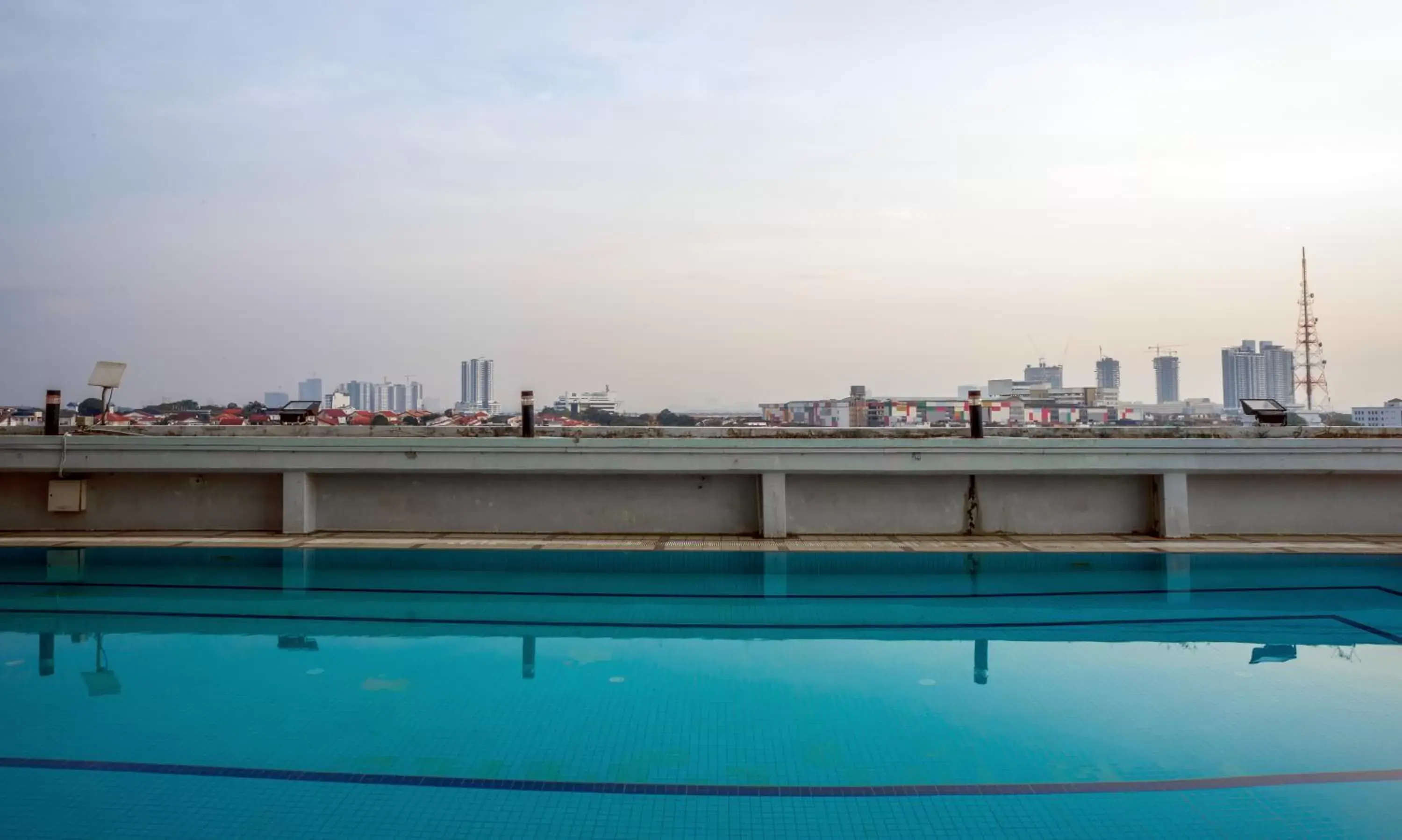 Swimming Pool in Crystal Crown Hotel JB